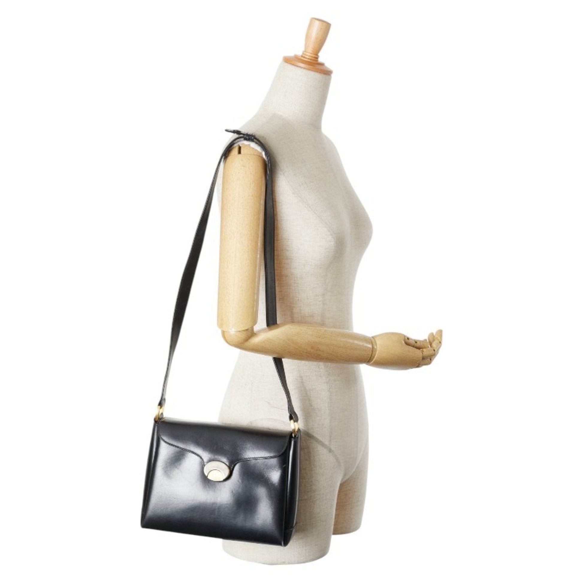 Gucci Black Leather Shoulder Bag