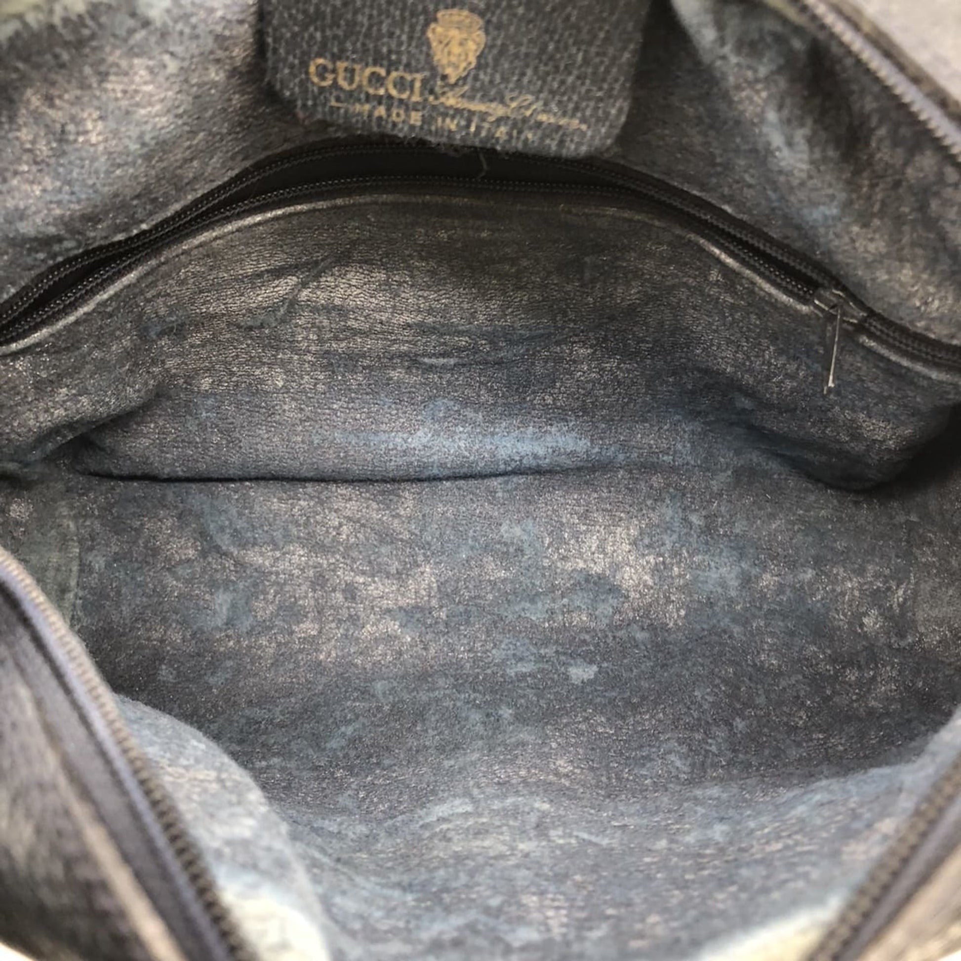 Gucci Navy Gg Supreme Shoulder Bag