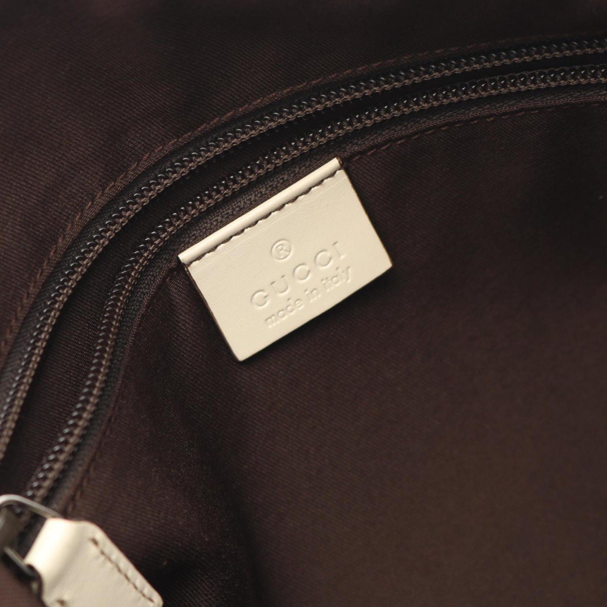 Gucci Beige White Gg Canvas Leather Shoulder Bag