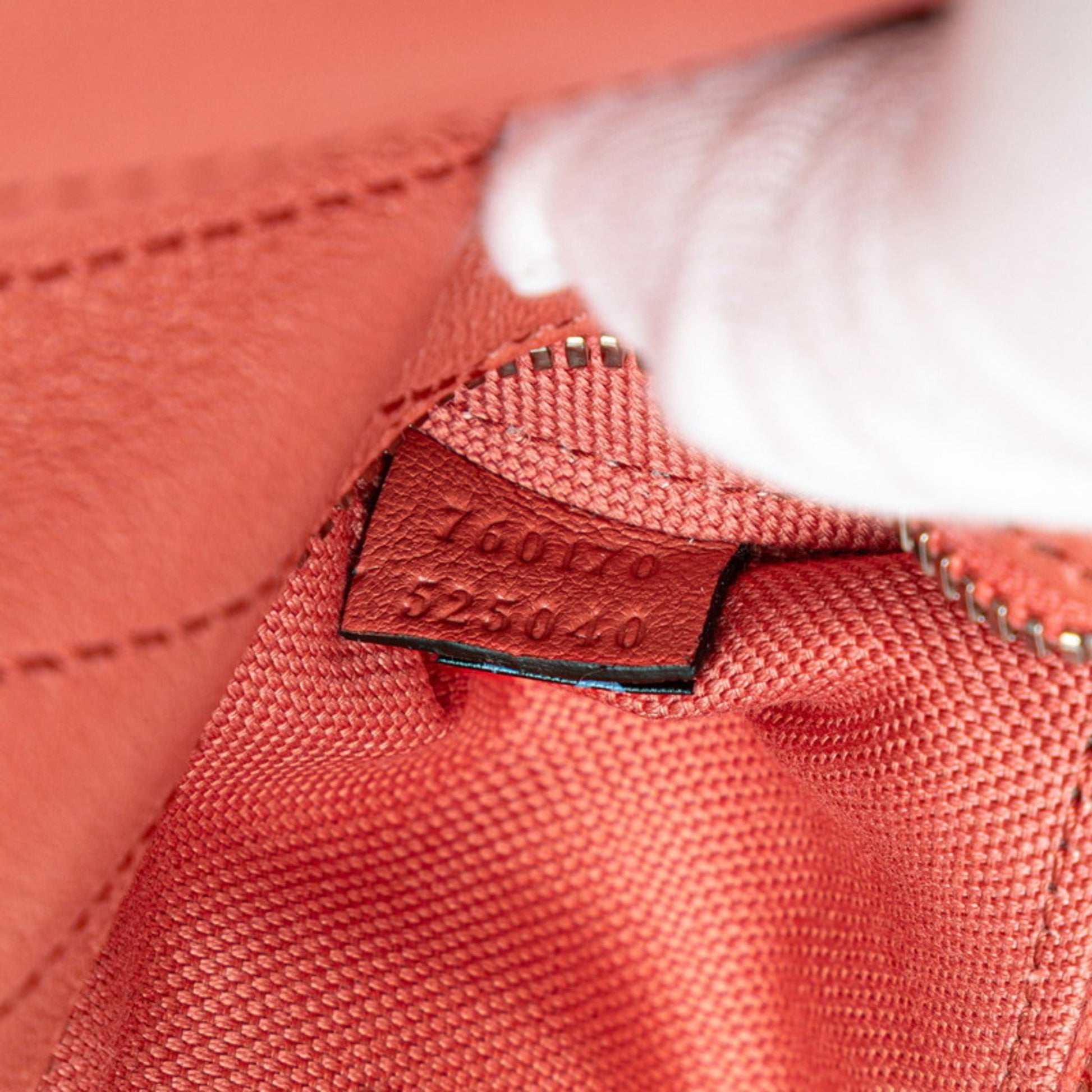 Gucci Pink Leather Shoulder Bag