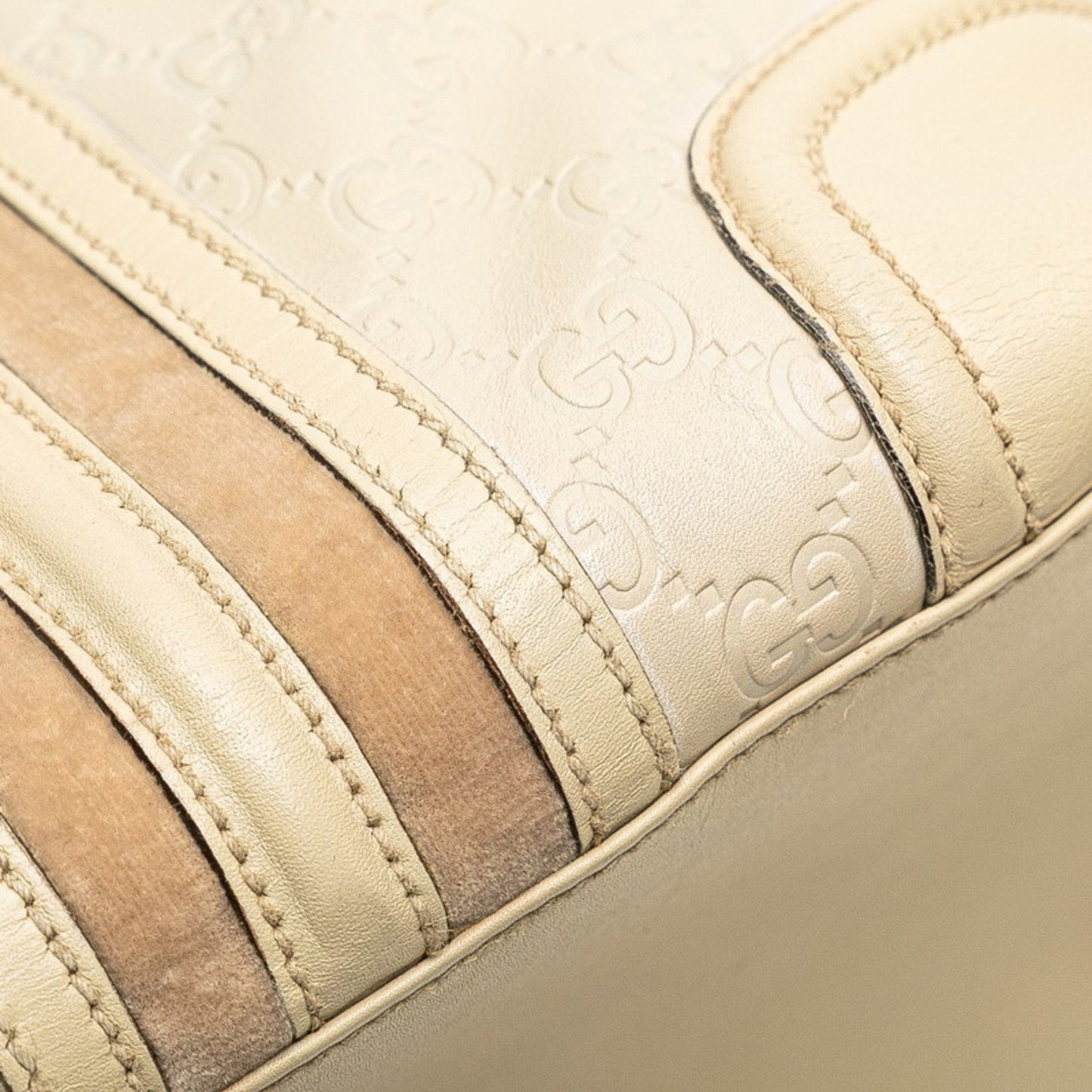 Gucci Guccissima Beige Leather Handbag