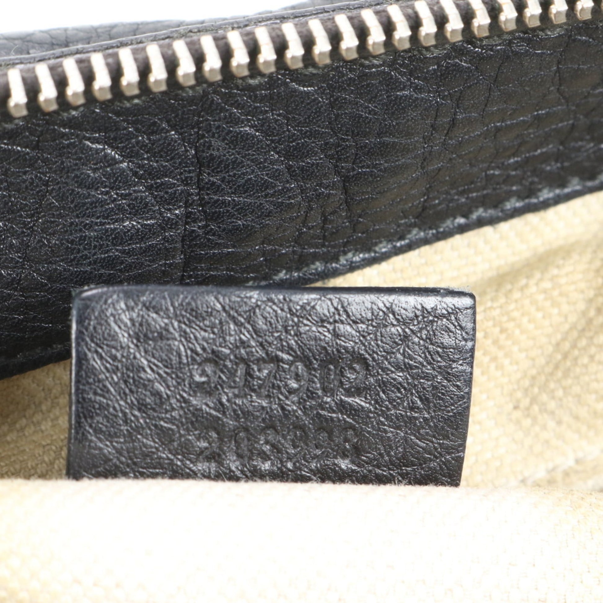 Gucci Black Leather Shoulder Bag
