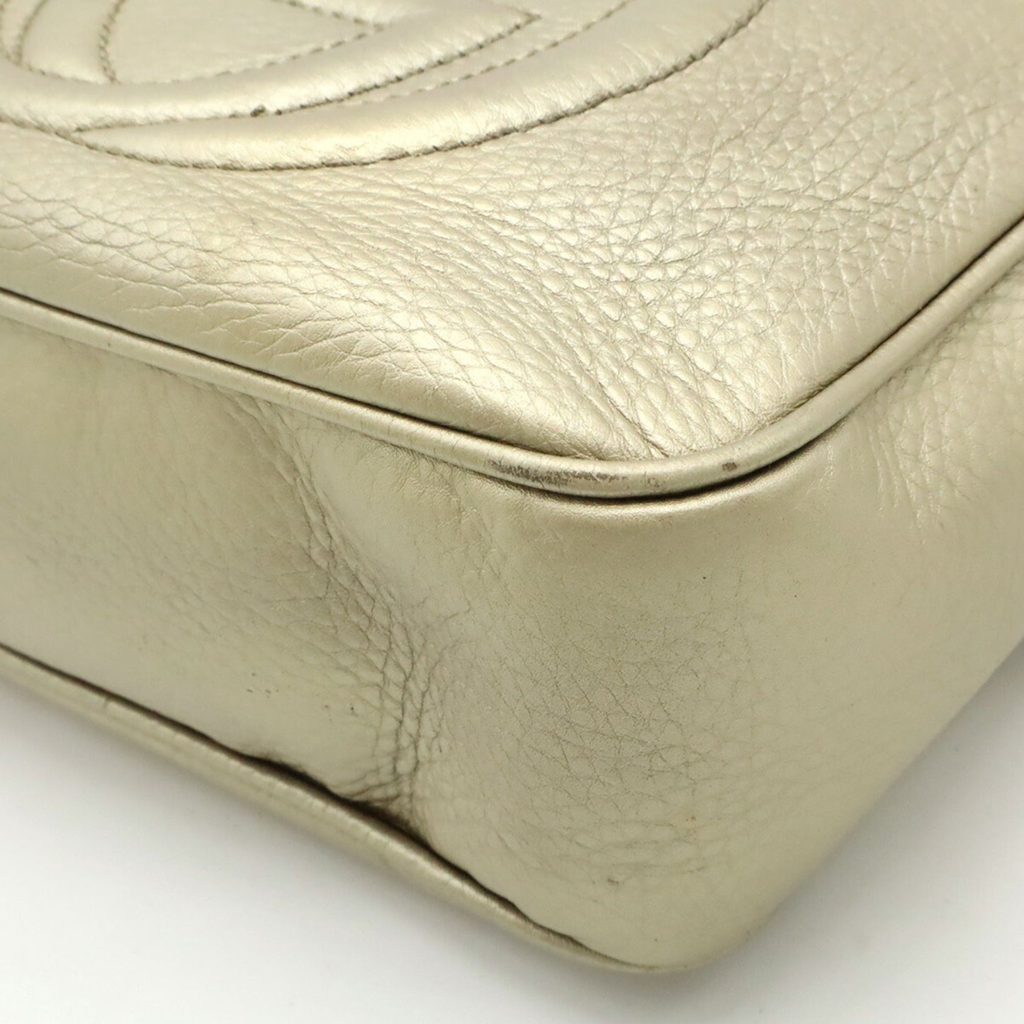 Gucci Gold Leather Pochette Shoulder Bag