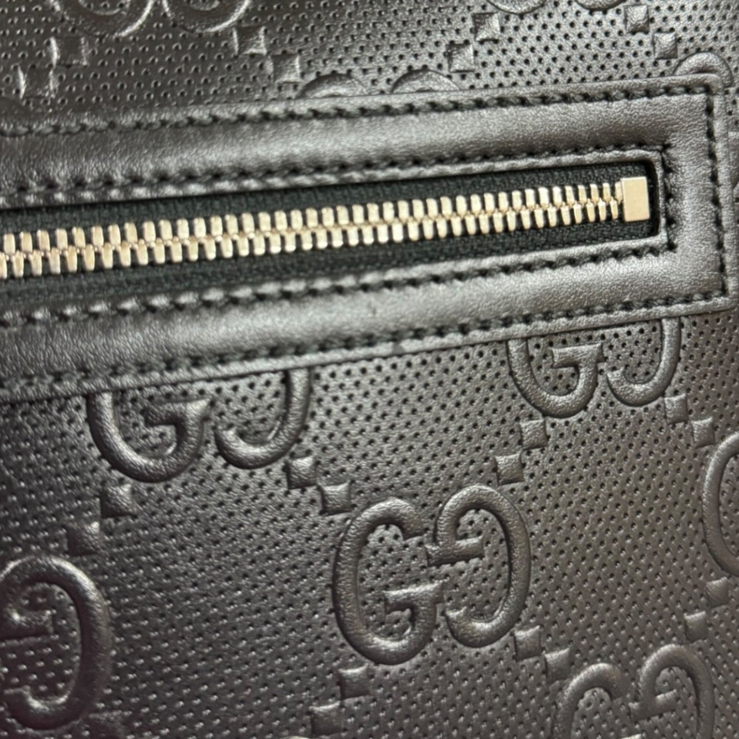 Gucci Black Leather Shoulder Bag