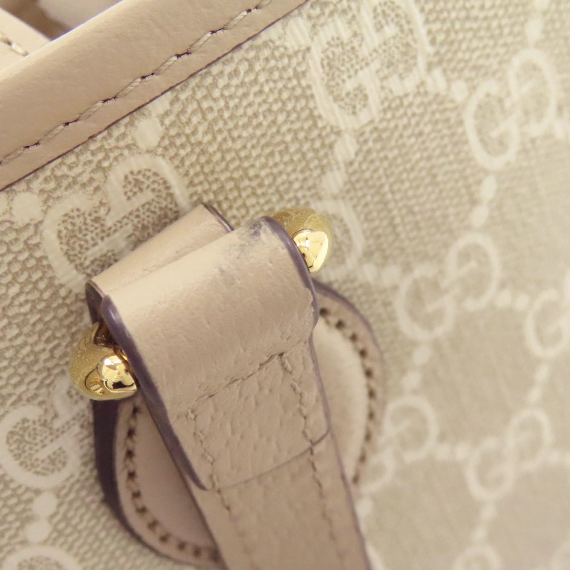 Gucci Beige Gg Supreme Handbag