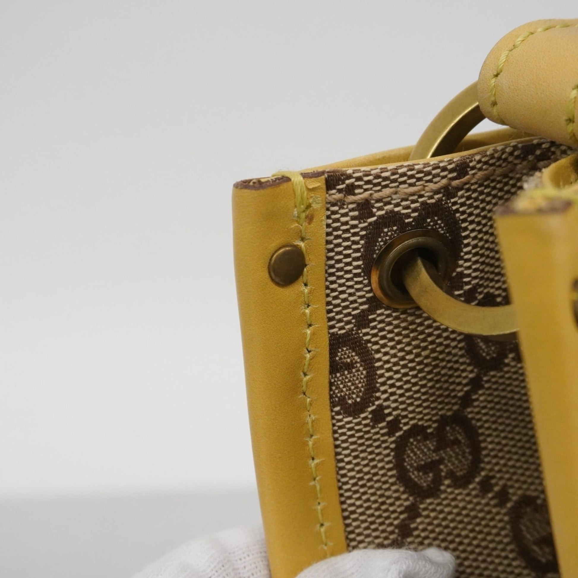 Gucci Beige Yellow Canvas Leather Shoulder Bag