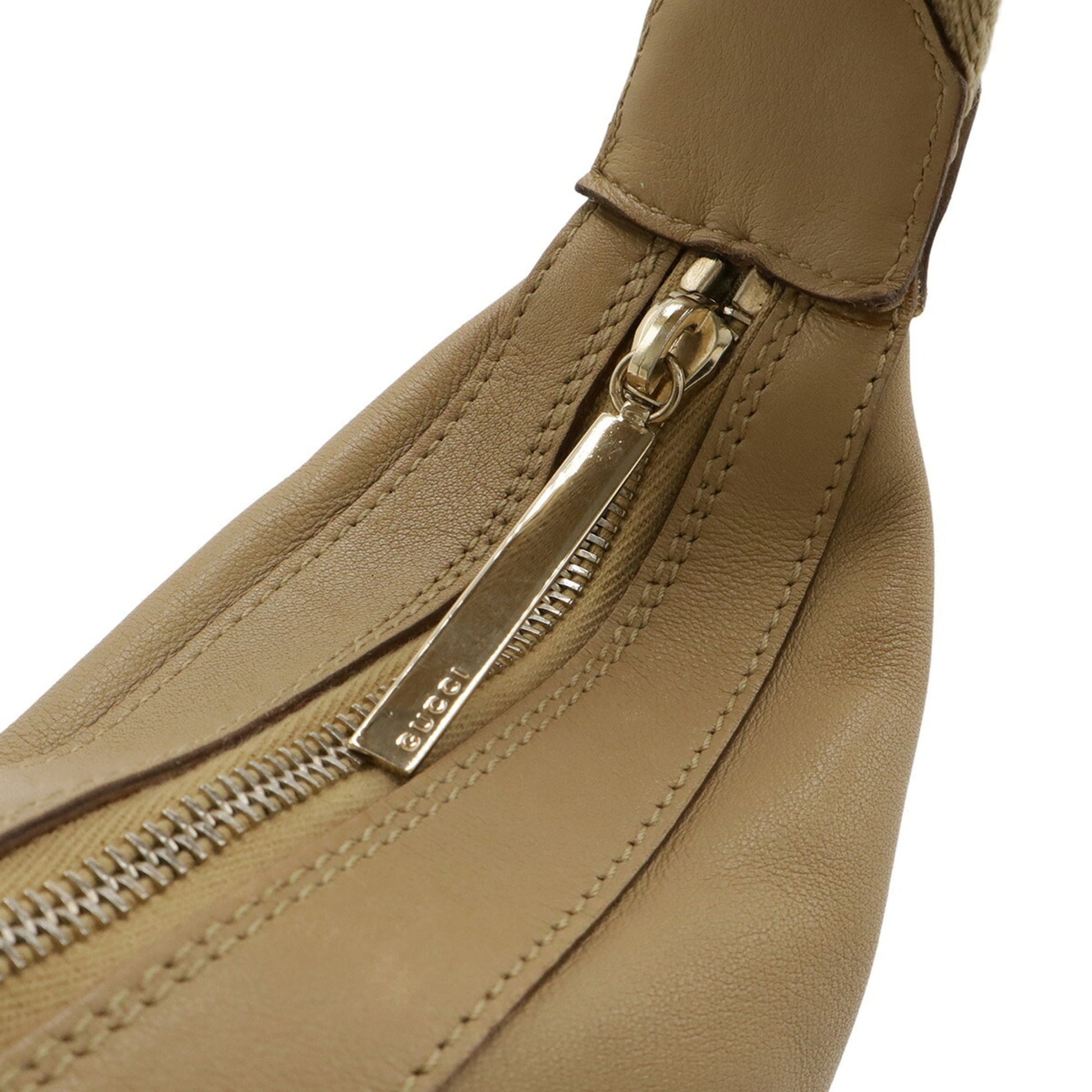 Gucci Beige Off-White Leather Shoulder Bag