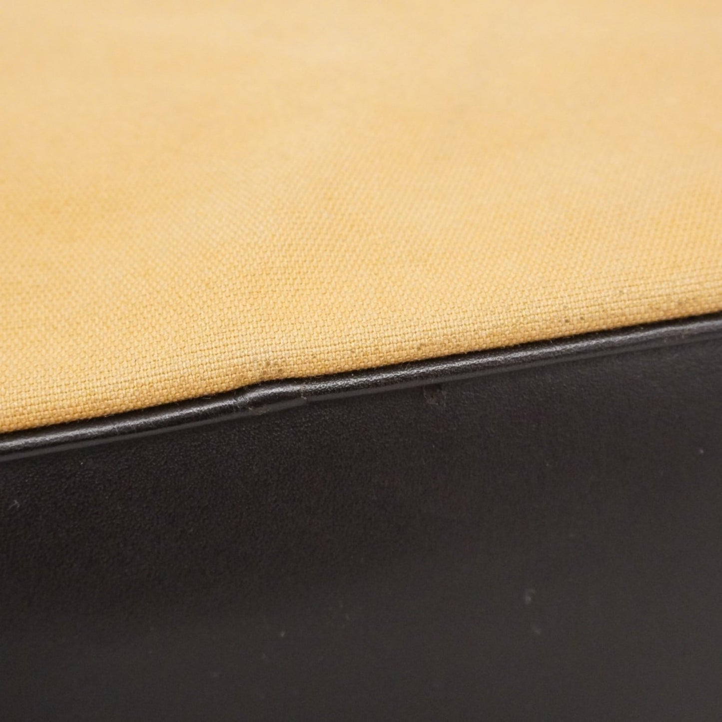 Gucci Beige Canvas Shoulder Bag