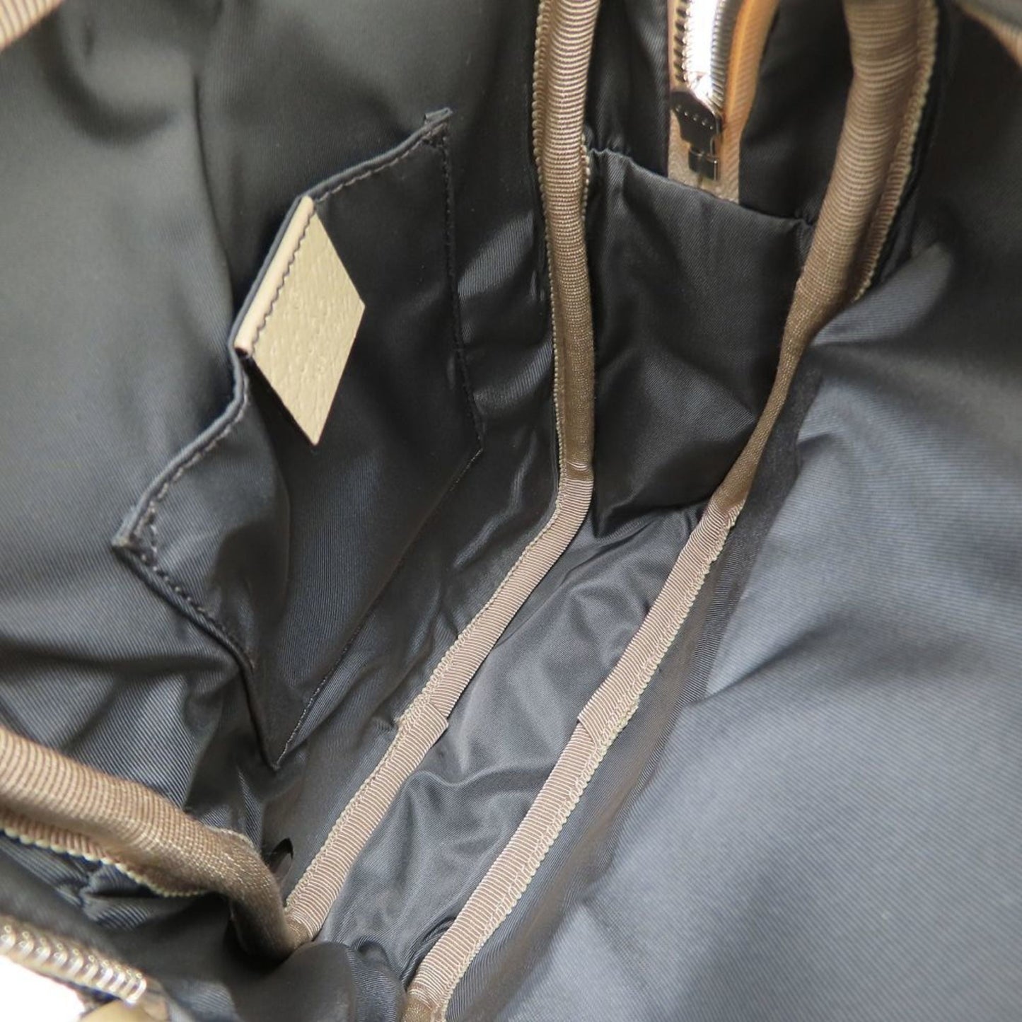 Gucci Beige Gray Nylon Leather Shoulder Bag