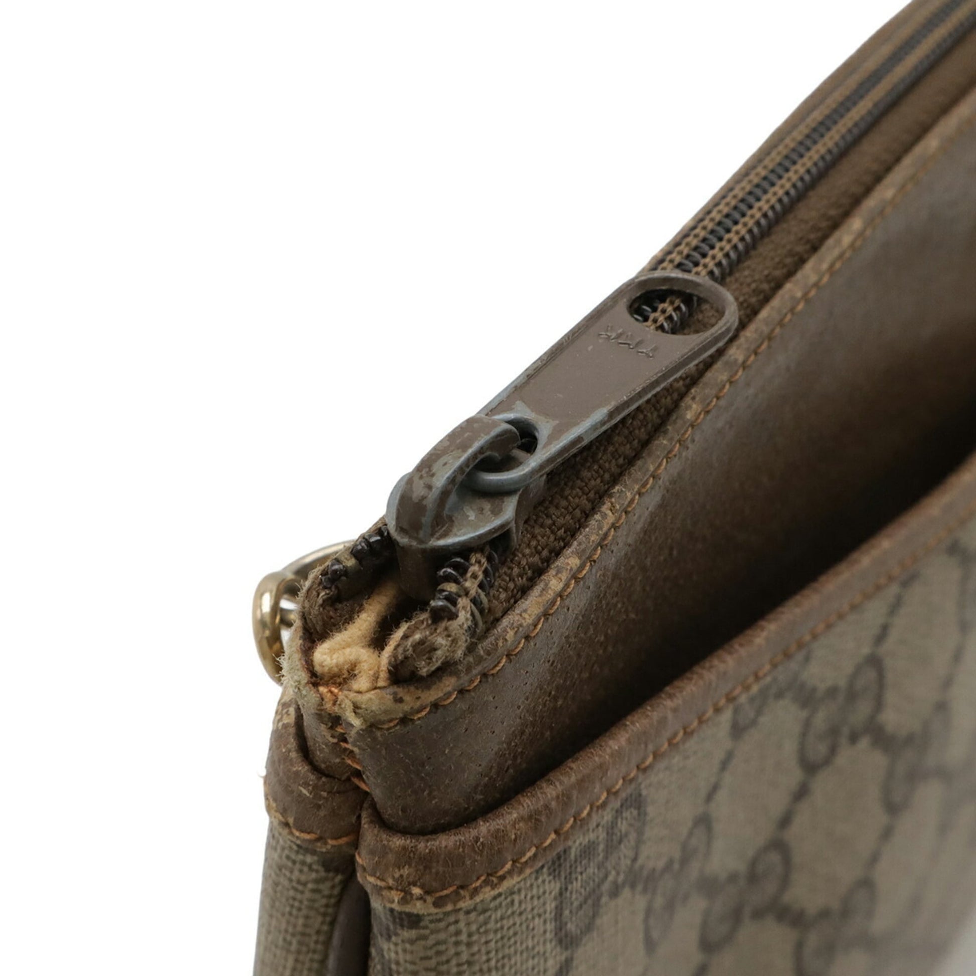 Gucci Gg Plus Beige Coated Canvas Leather Clutch Bag Pochette Shoulder Bag
