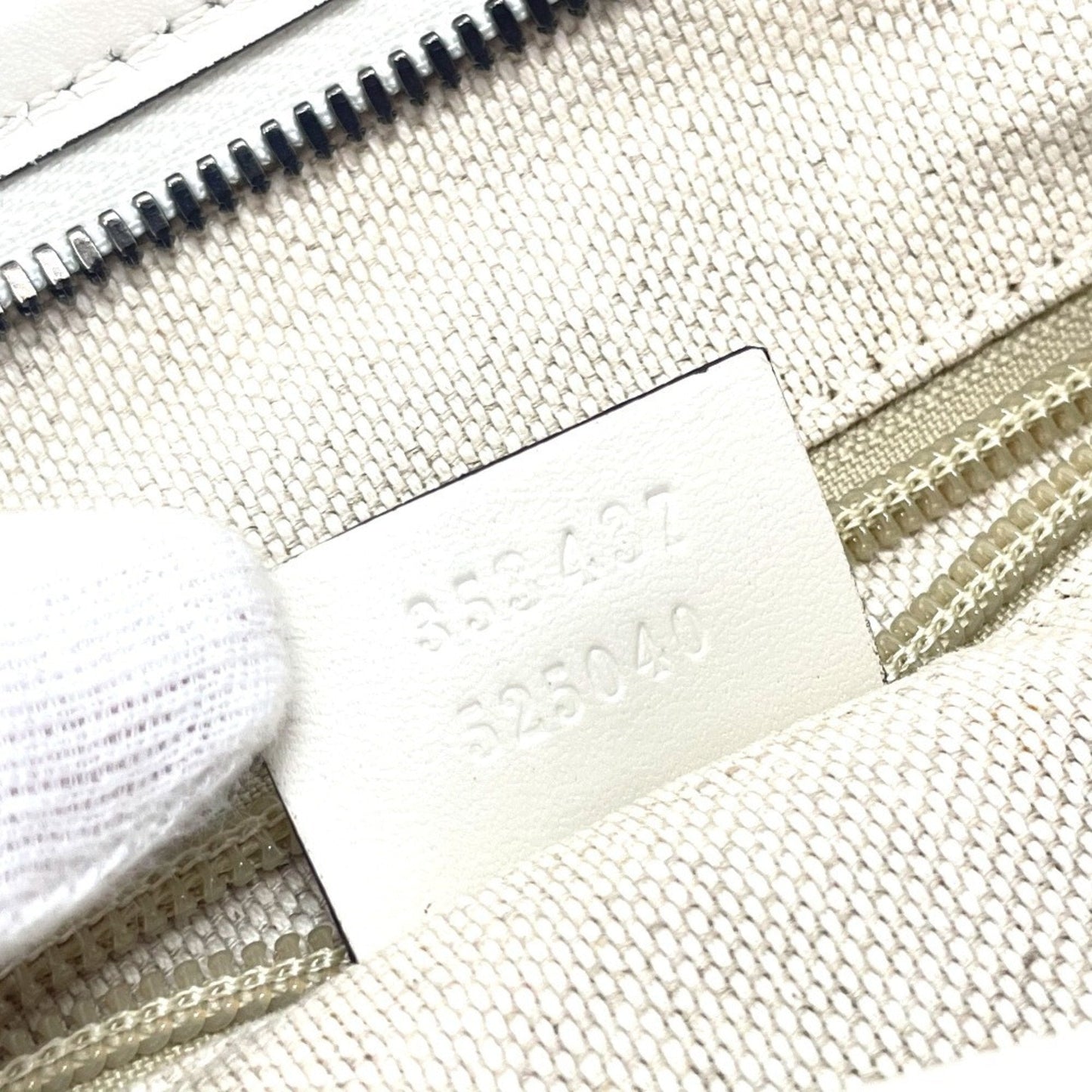 Gucci Ivory Multi-Color Leather Pvc Shoulder Bag Tote Bag