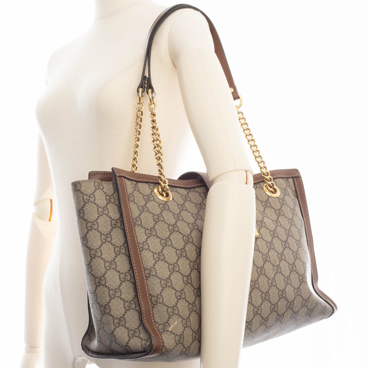 Gucci Beige Gg Supreme Leather Shoulder Bag