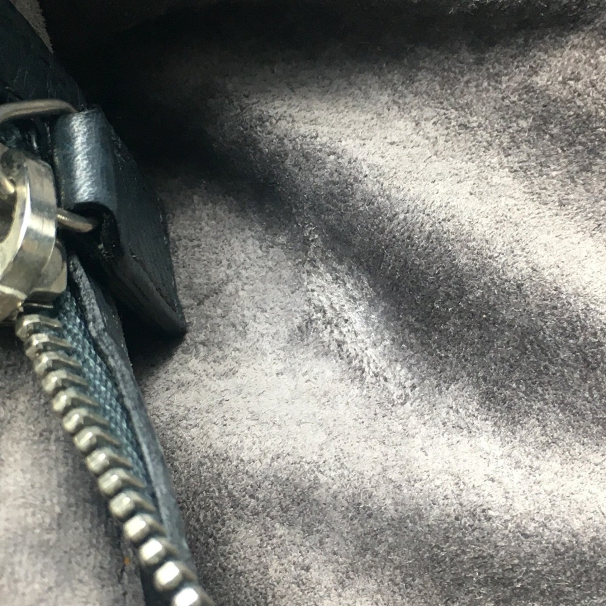 Gucci Dark Gray Leather Shoulder Bag