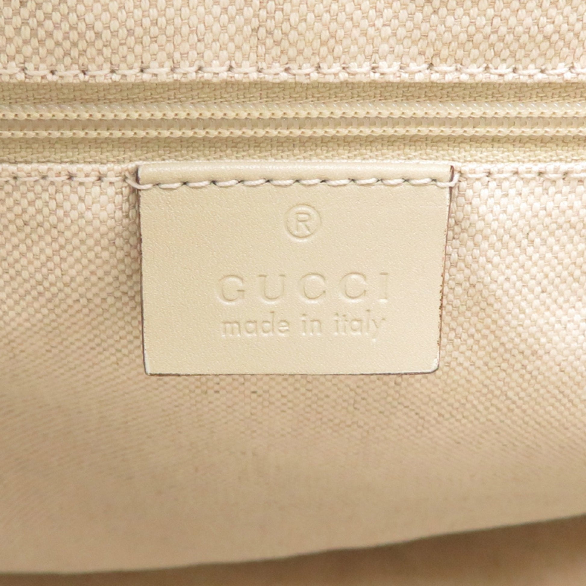 Gucci Sukey Beige Gg Canvas Handbag