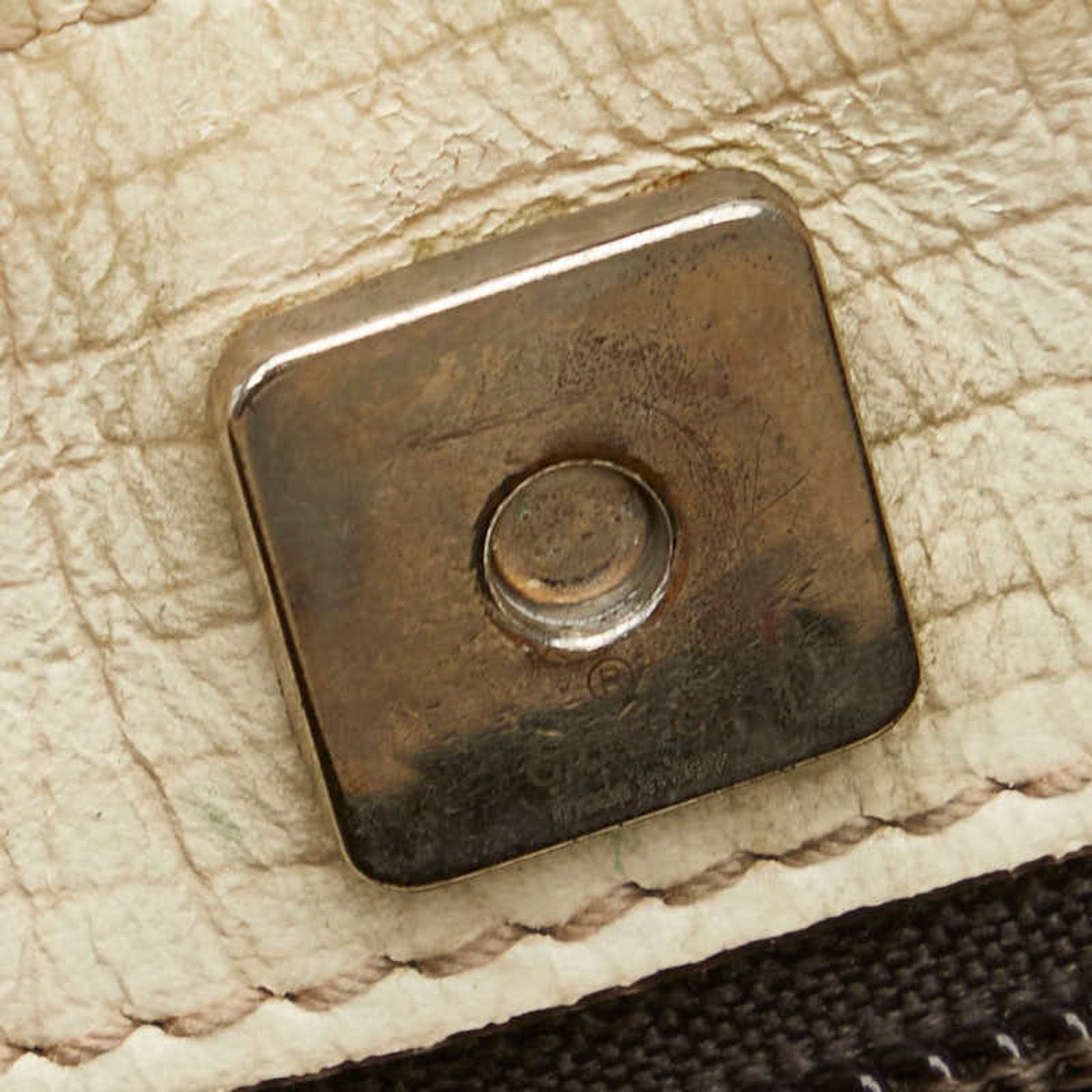 Gucci Beige Ivory Pvc Leather Handbag Tote Bag