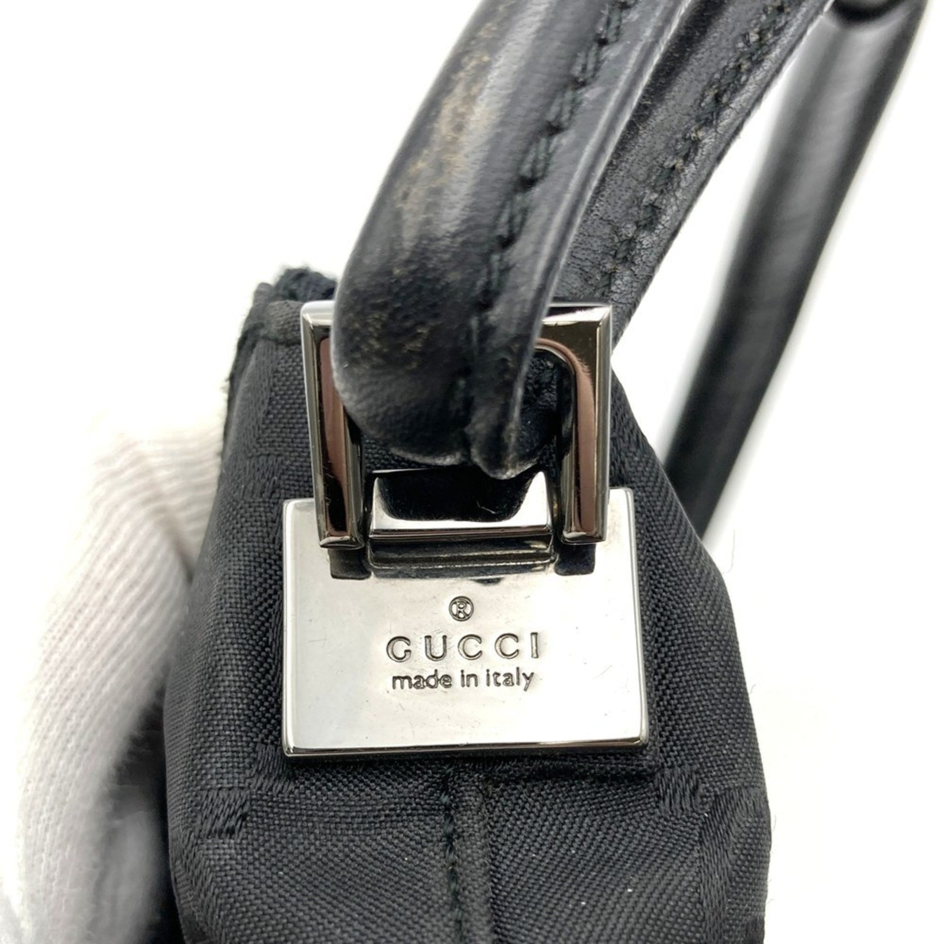 Gucci Black Nylon Leather Shoulder Bag