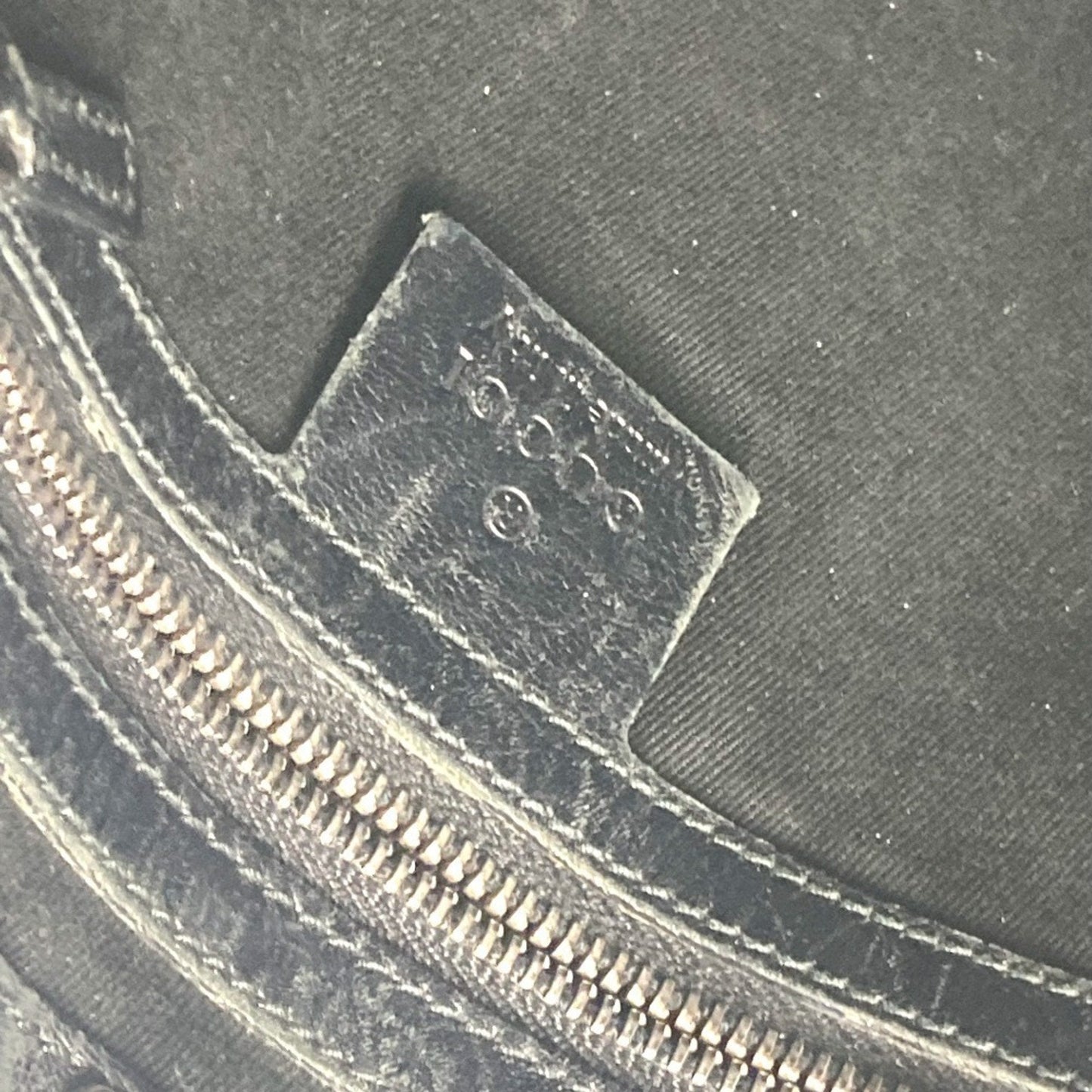Gucci Black Gg Canvas Leather Shoulder Bag