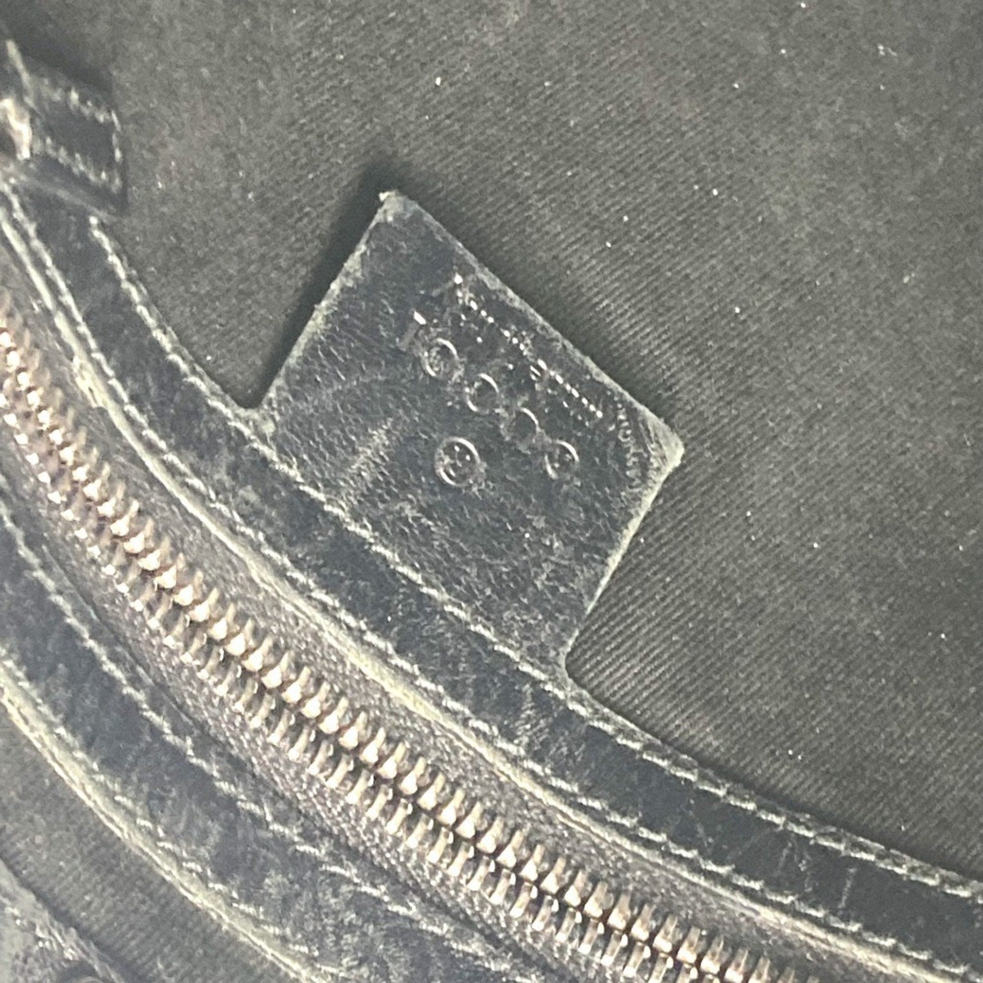 Gucci Black Gg Canvas Leather Shoulder Bag