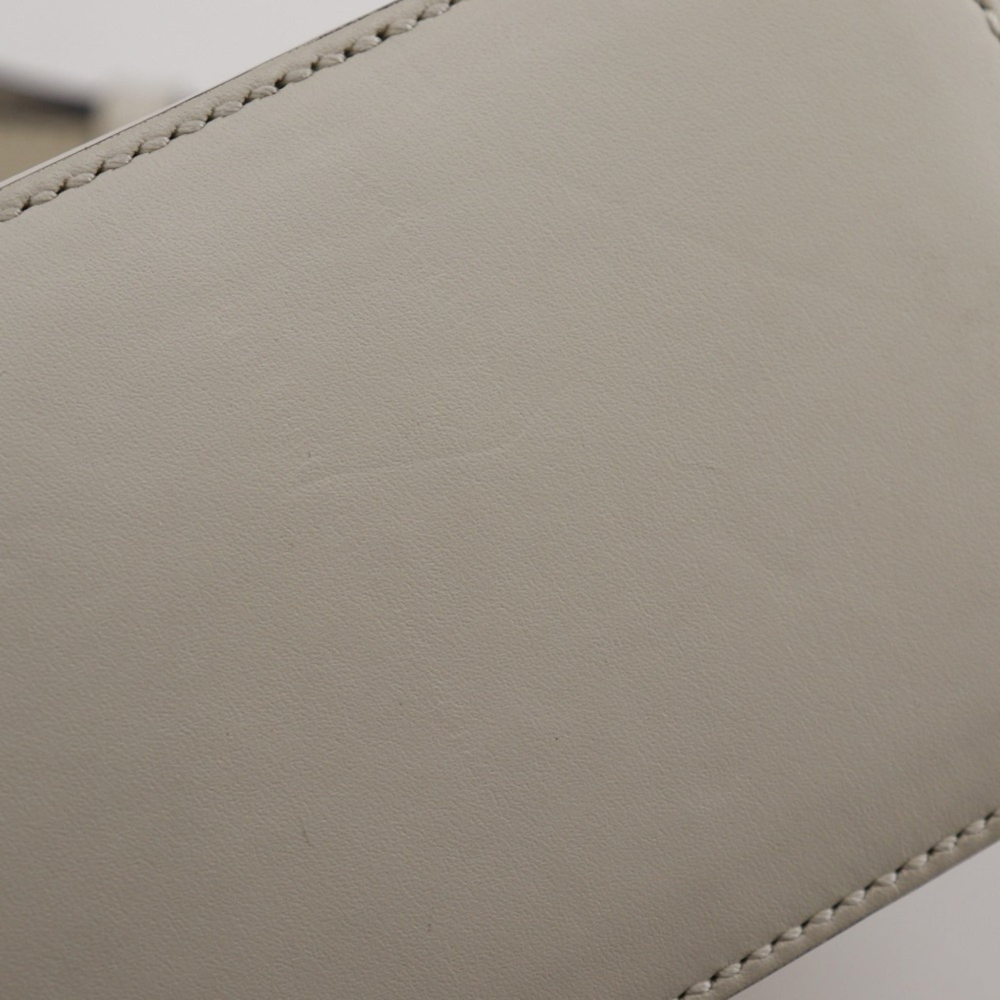 Gucci White Leather Shoulder Bag