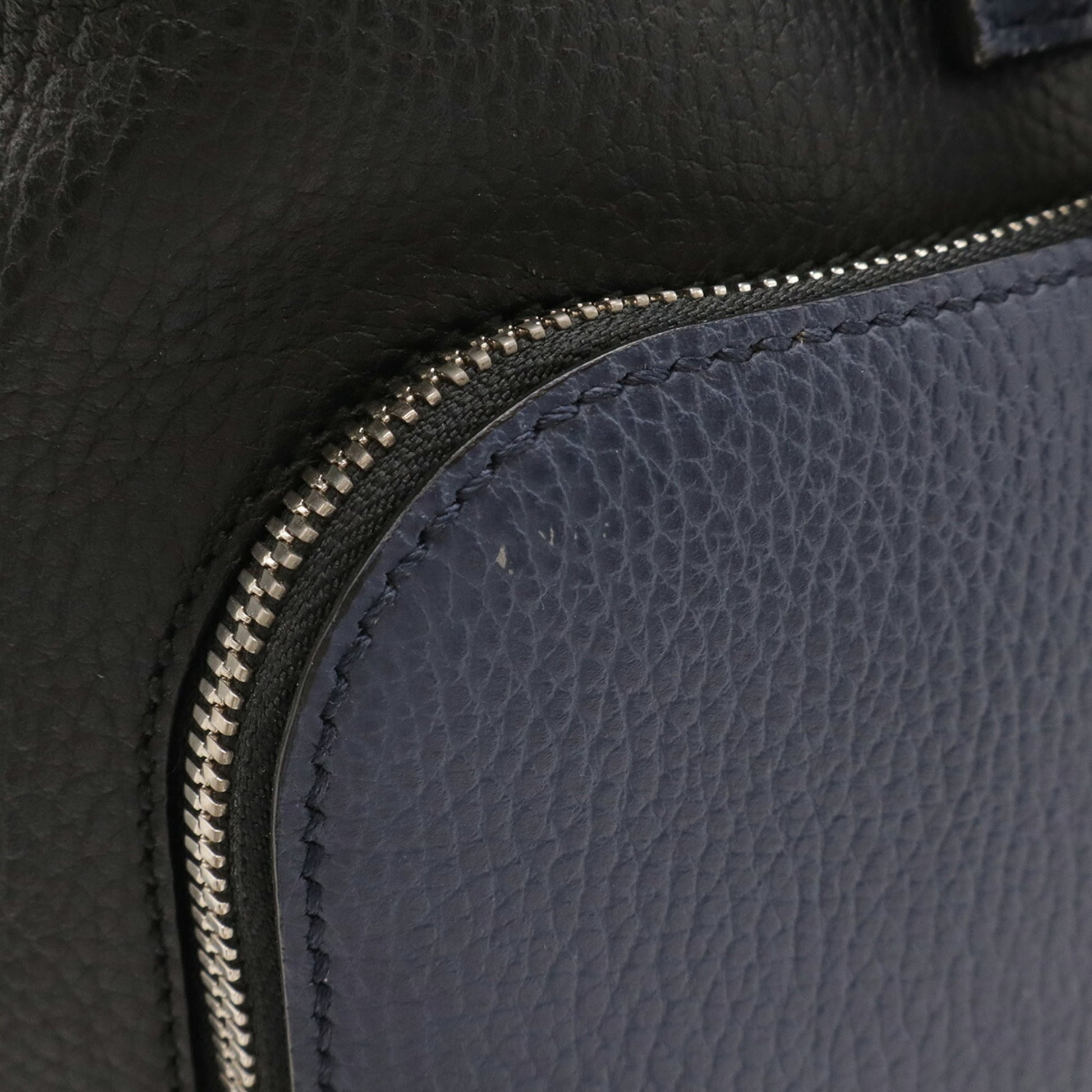 Gucci Black Navy Leather Shoulder Bag Tote Bag