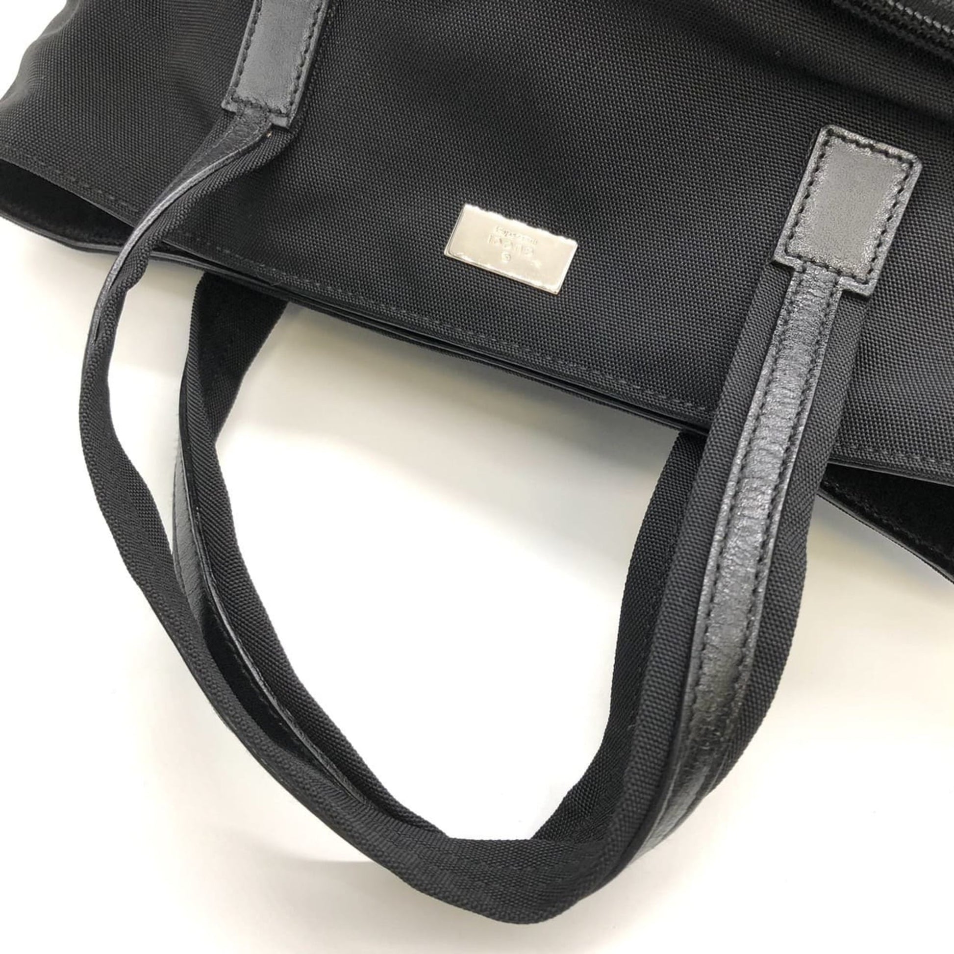 Gucci Black Nylon Leather Handbag