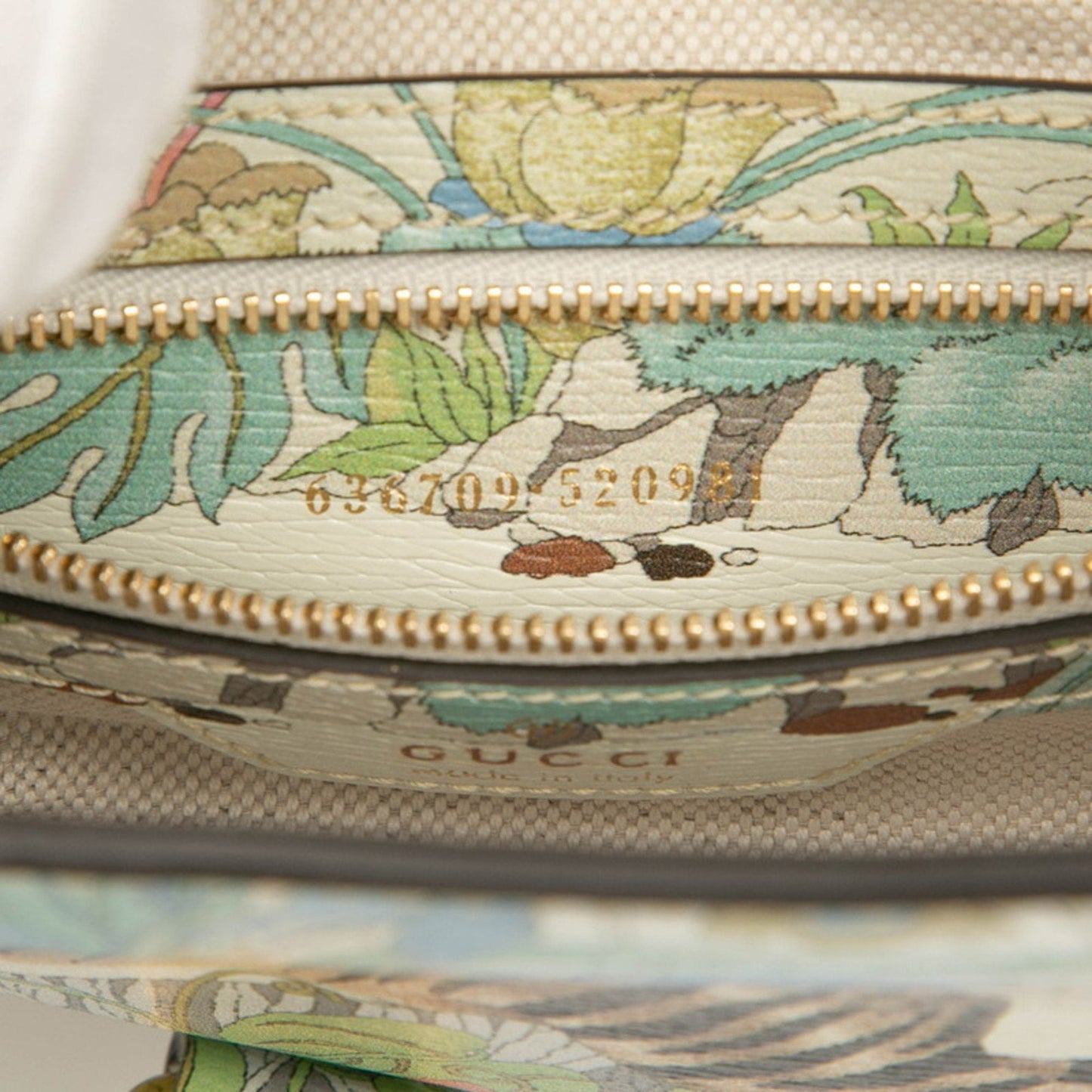 Gucci Multi-Color White Leather Handbag Shoulder Bag