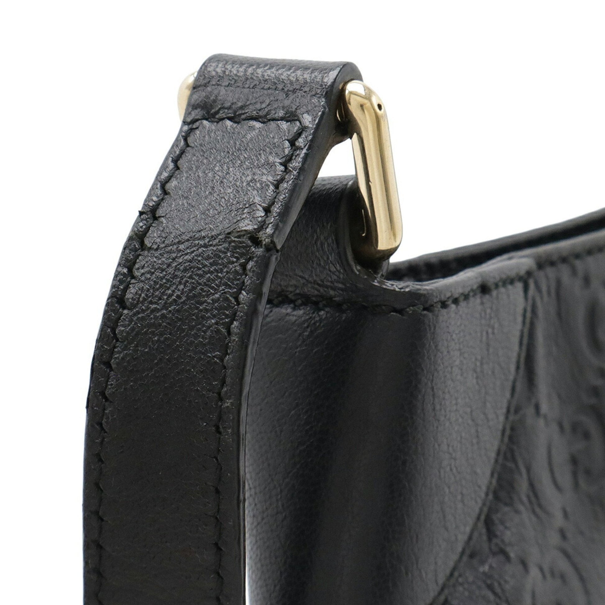 Gucci Black Leather Shoulder Bag