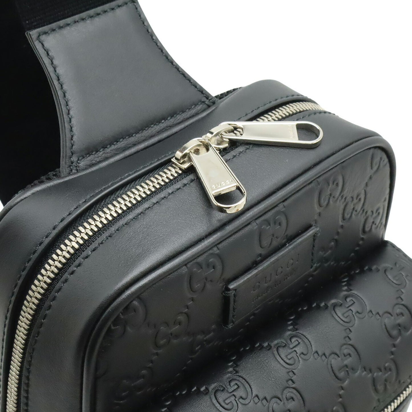 Gucci Black Leather Shoulder Bag