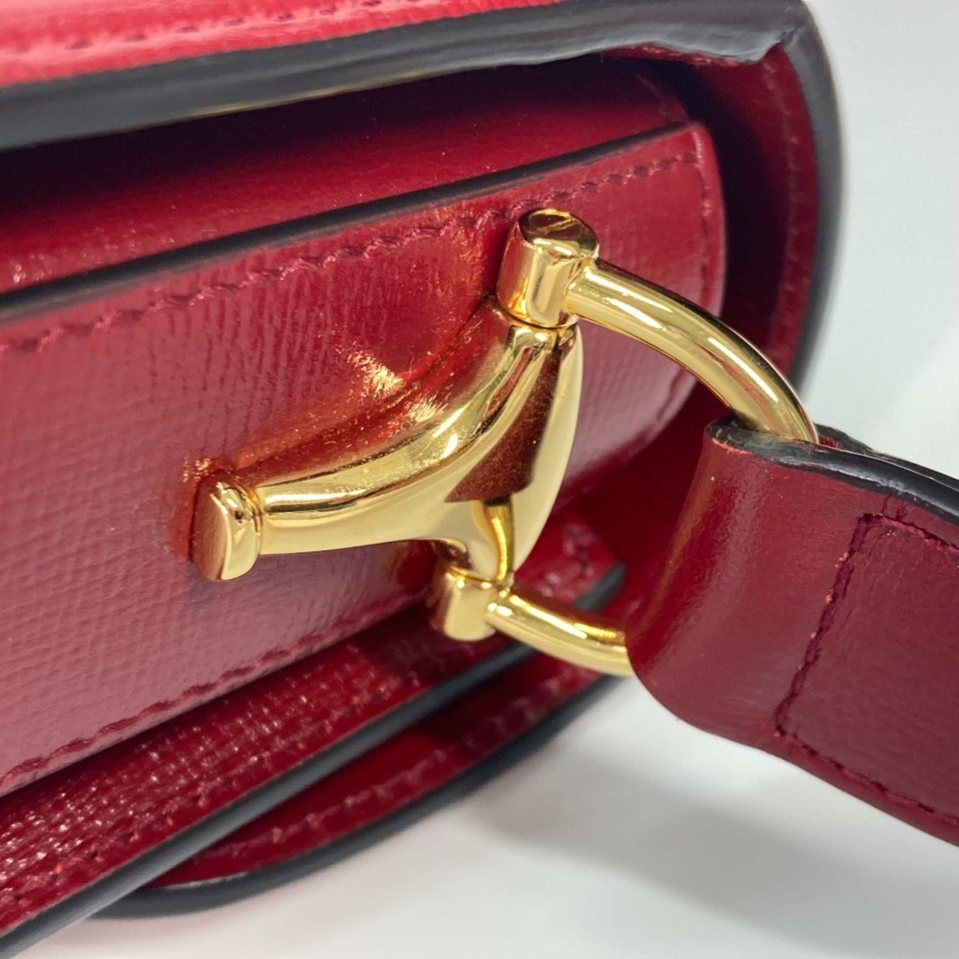 Gucci Beige Red Color Gg Supreme Leather Shoulder Bag
