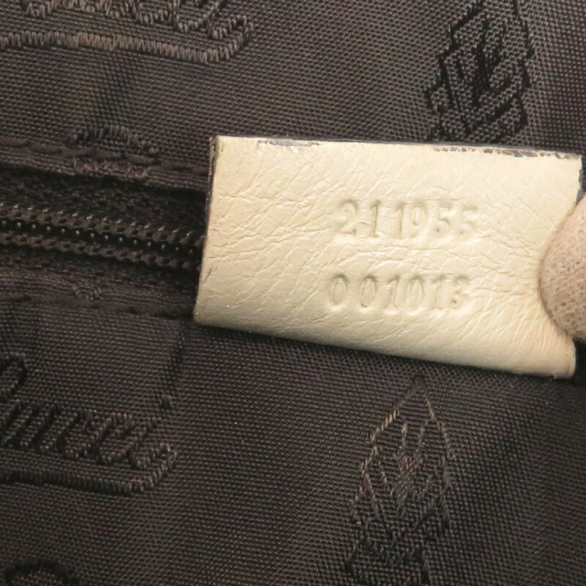 Gucci Beige White Gg Canvas Tote Bag