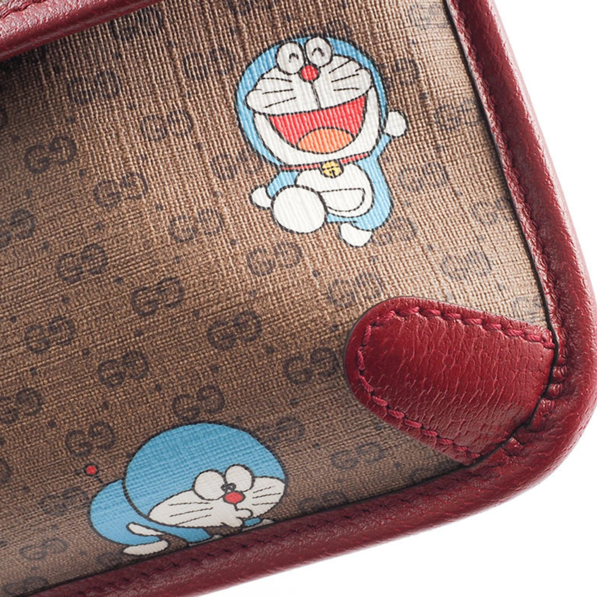 Gucci Beige Bordeaux Pvc Leather Sling Bag
