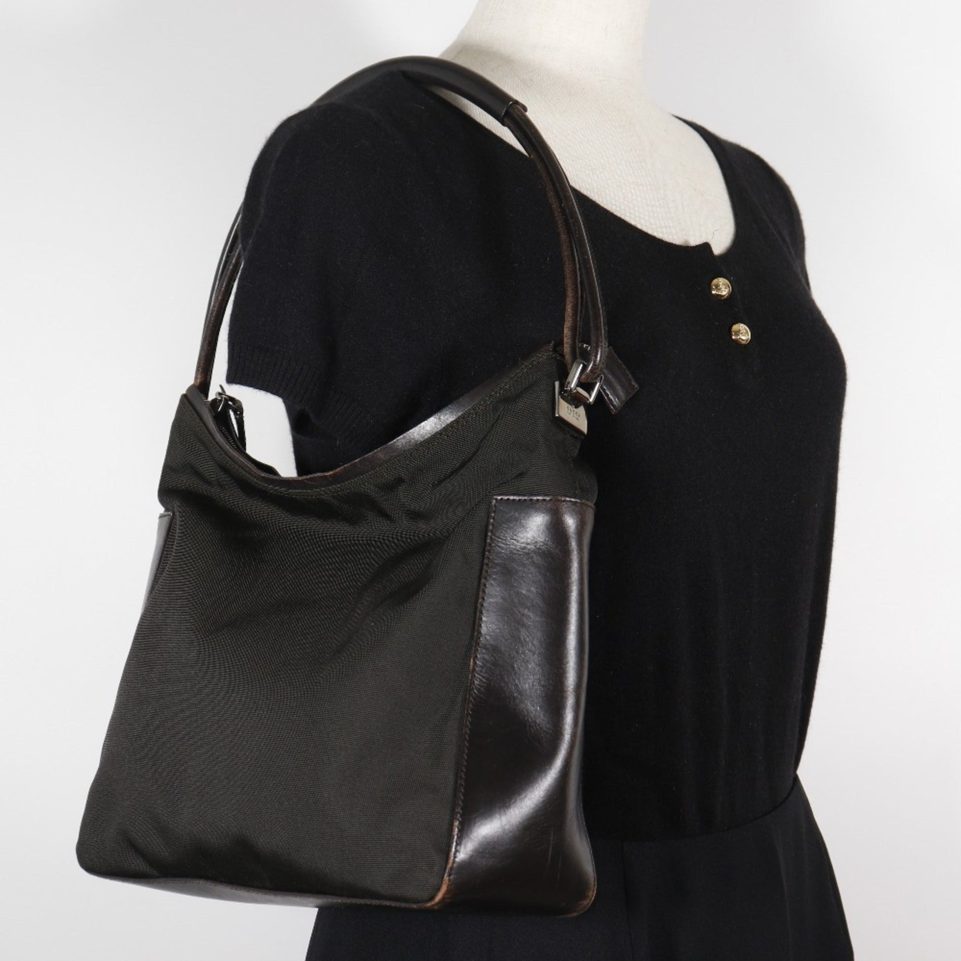 Gucci Black Nylon Canvas Shoulder Bag