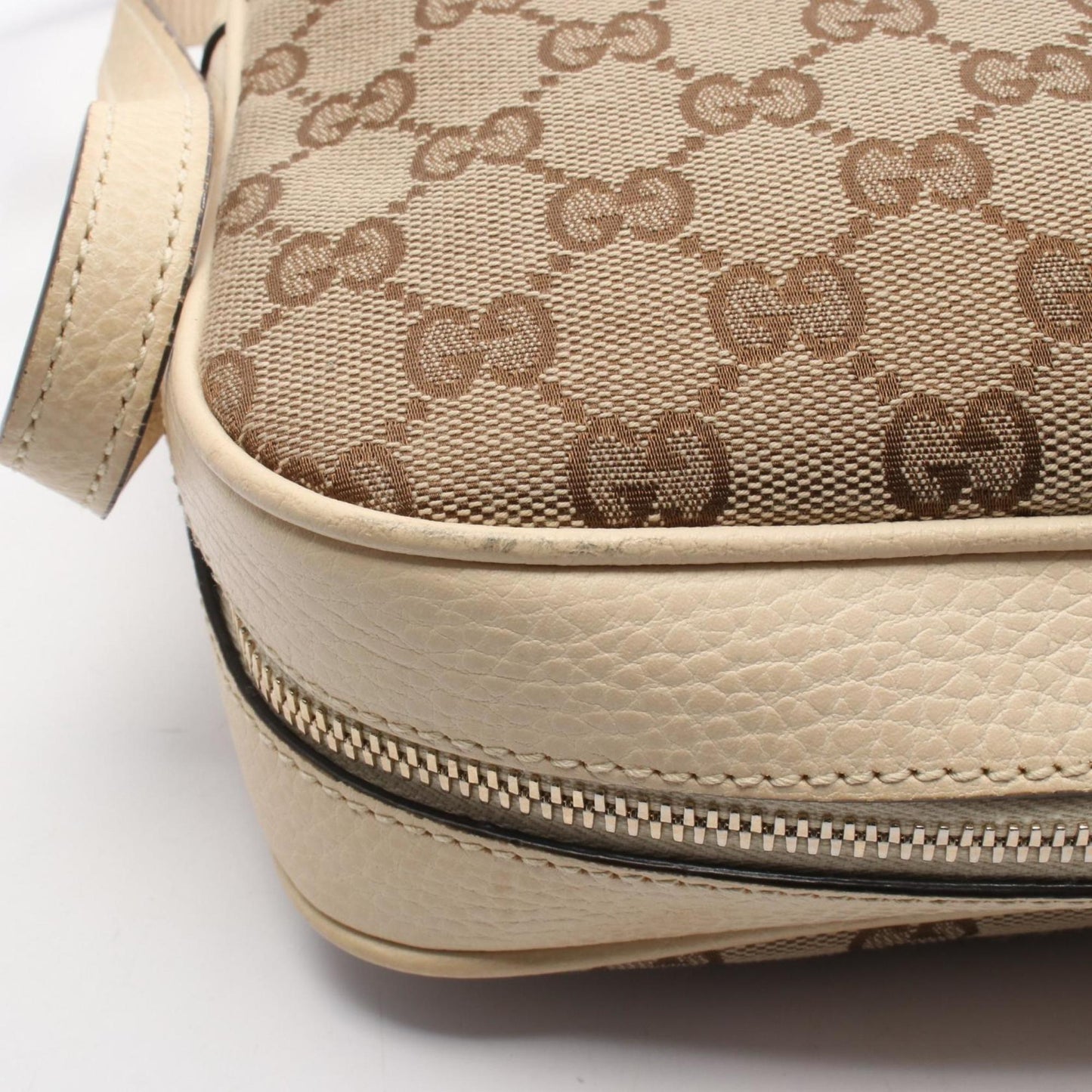 Gucci Beige Ivory Gg Canvas Leather Shoulder Bag