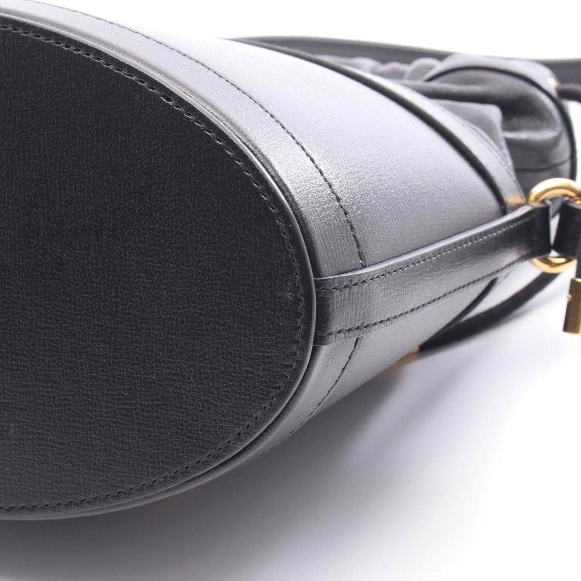Gucci Black Leather Shoulder Bag