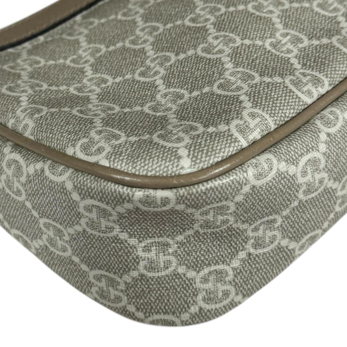 Gucci Beige Gg Supreme Handbag Shoulder Bag