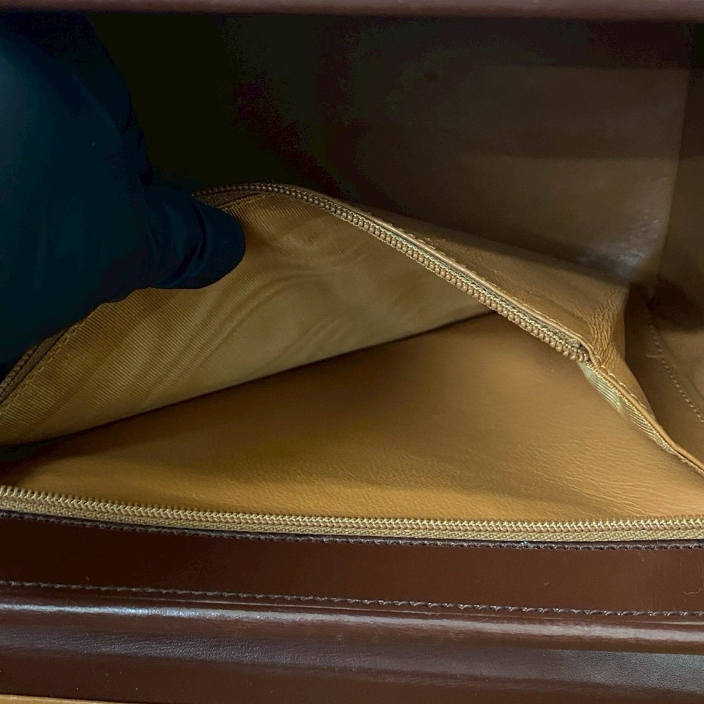 Gucci Brown Leather Handbag Vanity Bag