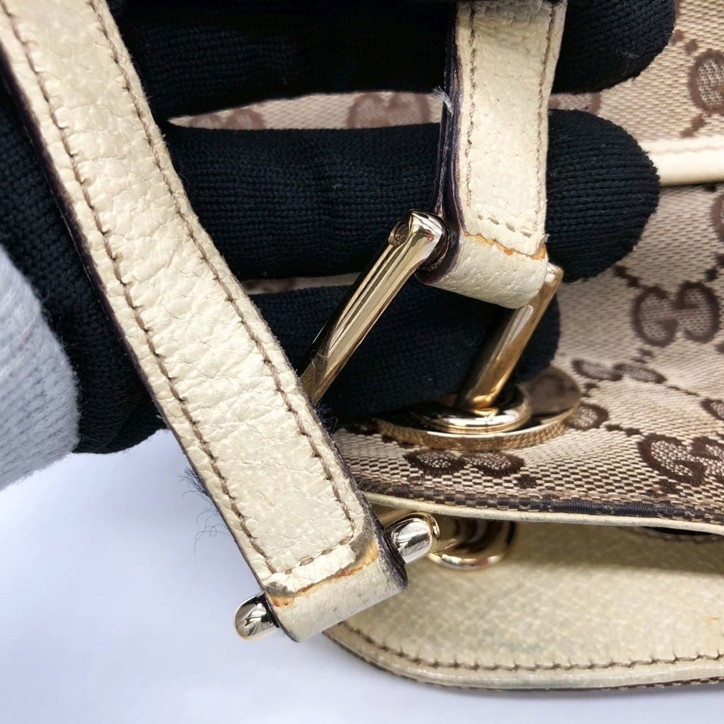 Gucci Gg Canvas Beige Gg Canvas Handbag Tote Bag