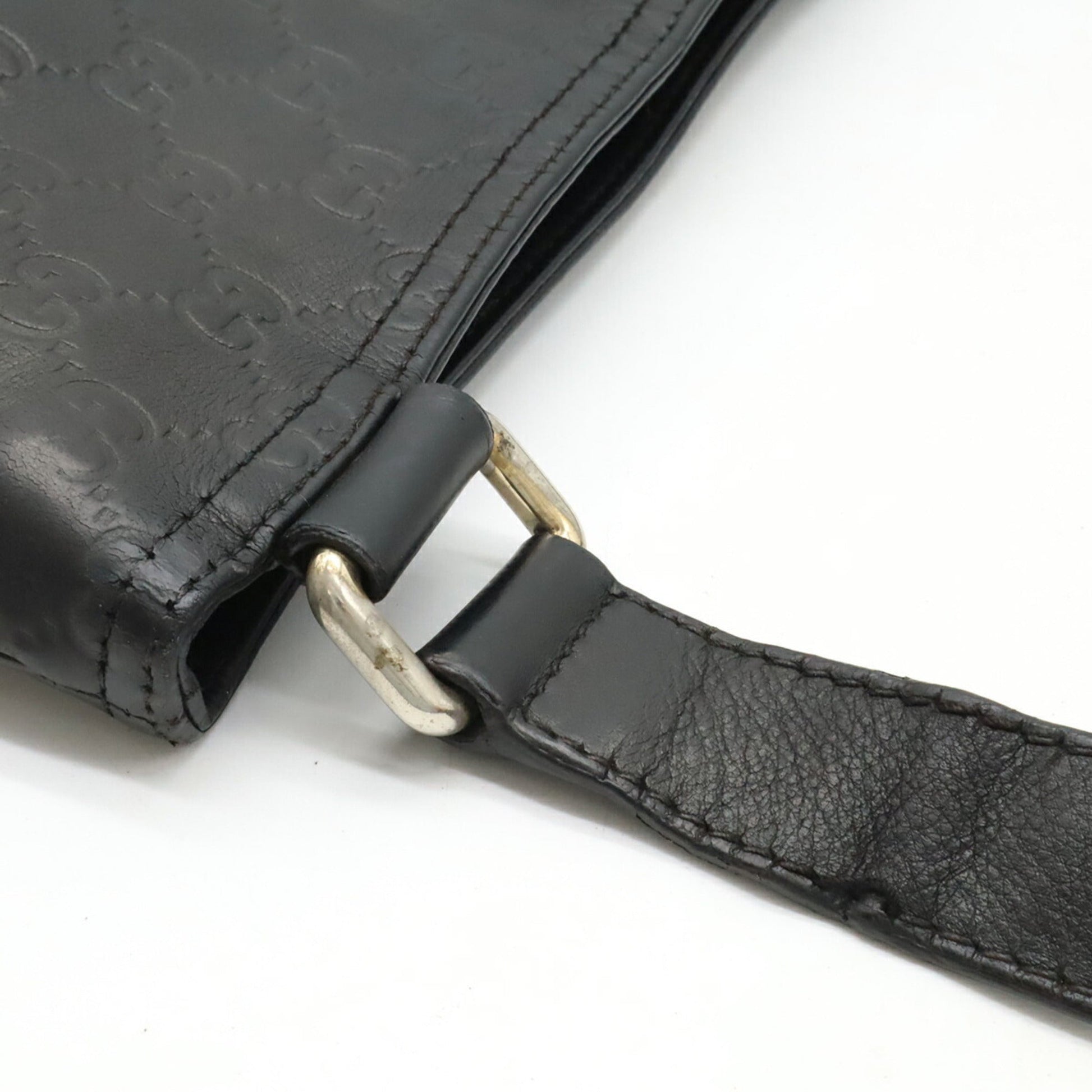 Gucci Black Leather Shoulder Bag