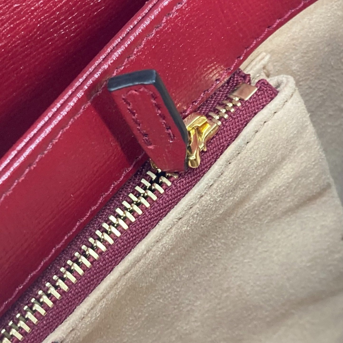 Gucci Beige Red Color Gg Supreme Leather Shoulder Bag