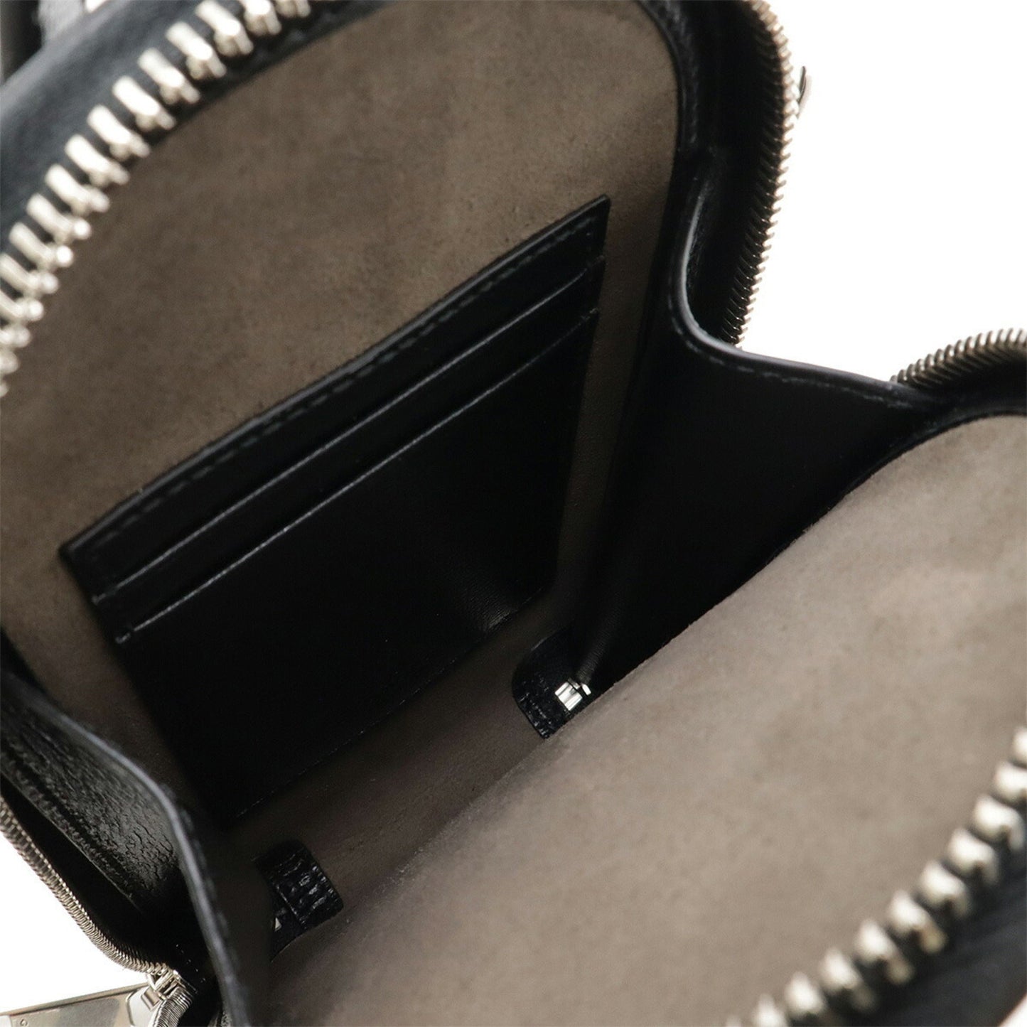 Gucci Black Gray Gg Supreme Leather Pouch Shoulder Bag