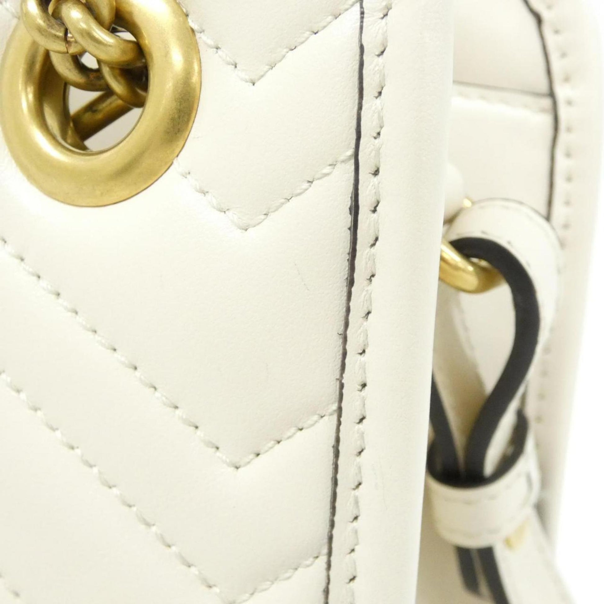 Gucci White Leather Handbag