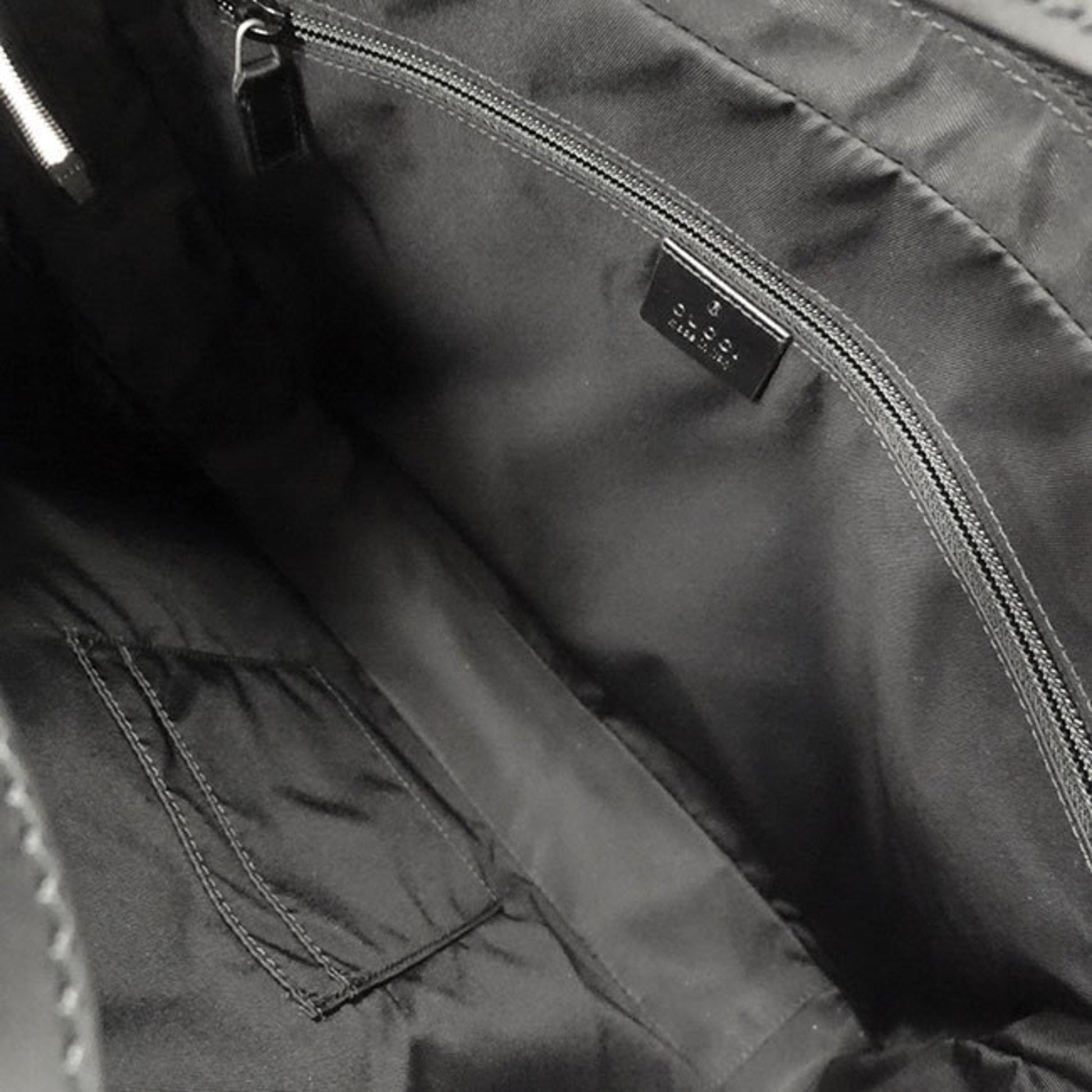 Gucci Beige Gg Supreme Briefcase