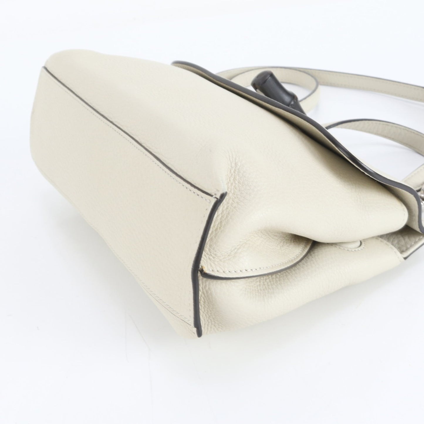 Gucci Ivory Leather Shoulder Bag