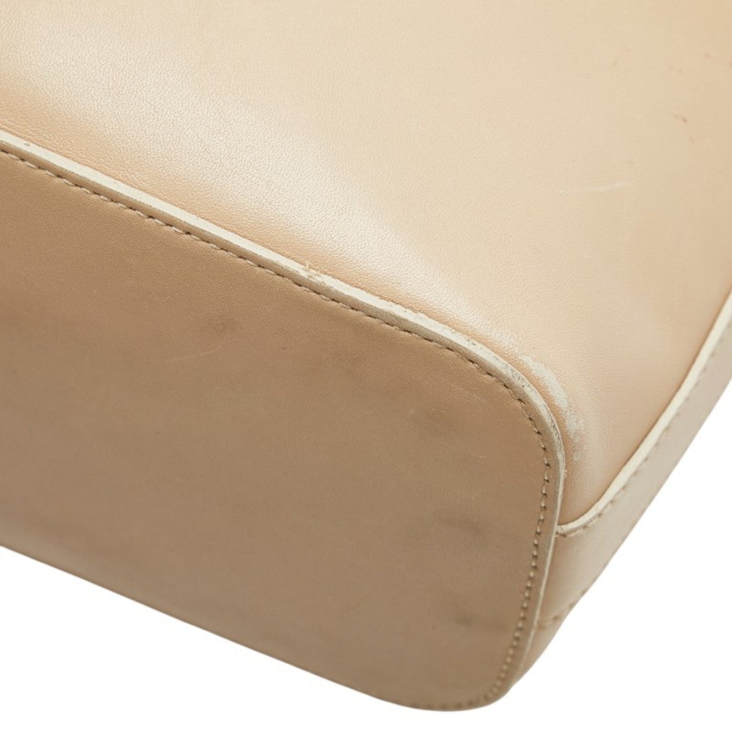Gucci Beige Leather Shoulder Bag