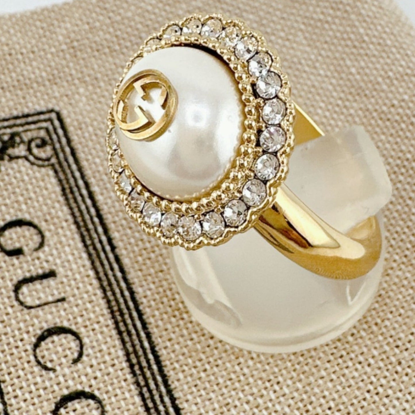 Gucci Gold Metal Band Ring