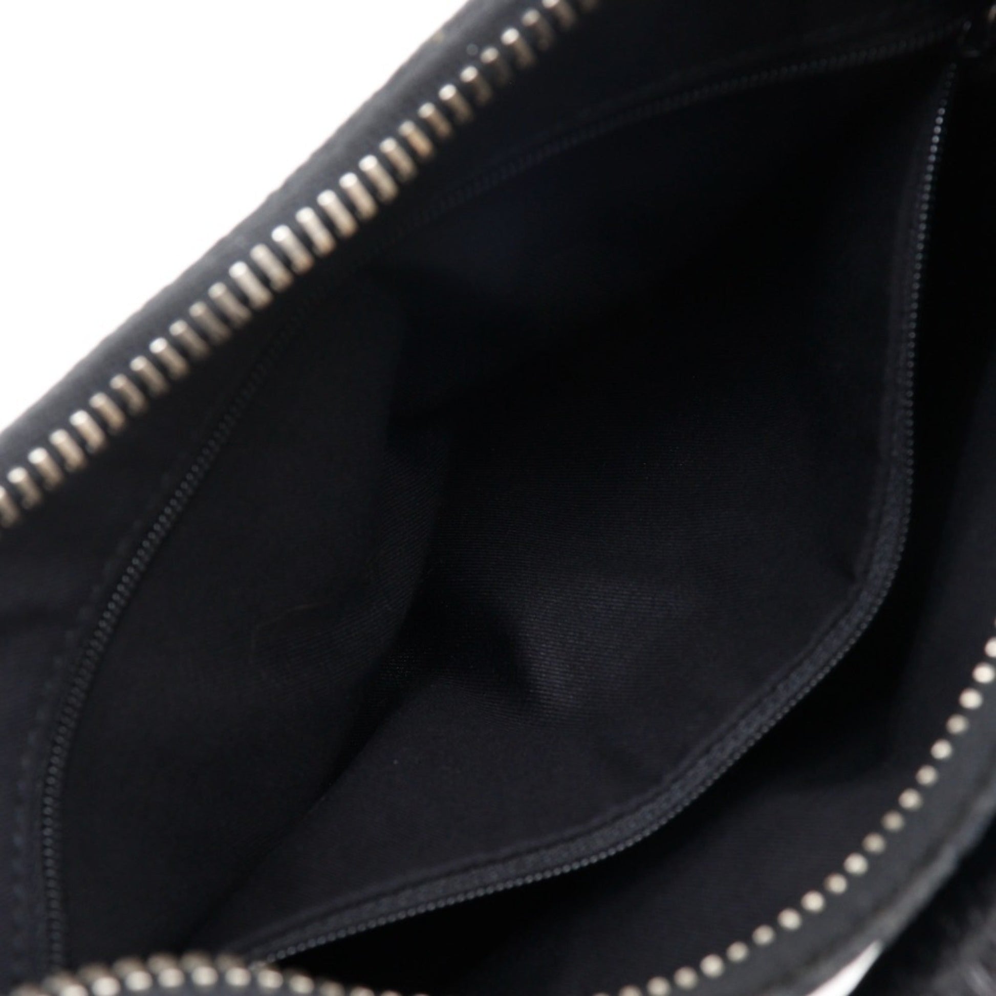 Gucci Gg Canvas Black Gg Canvas Shoulder Bag
