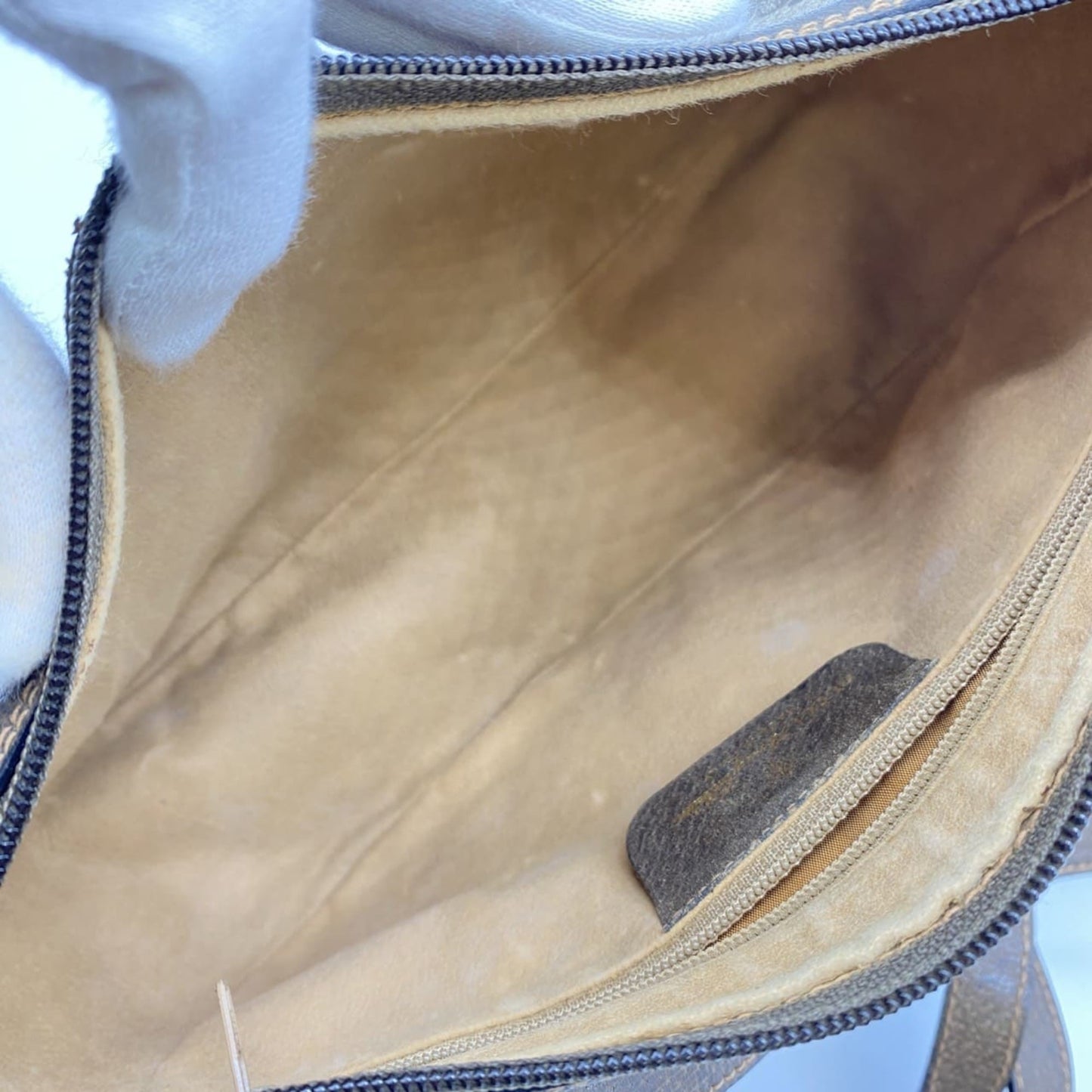 Gucci Sherry Line Beige Gg Supreme Shoulder Bag