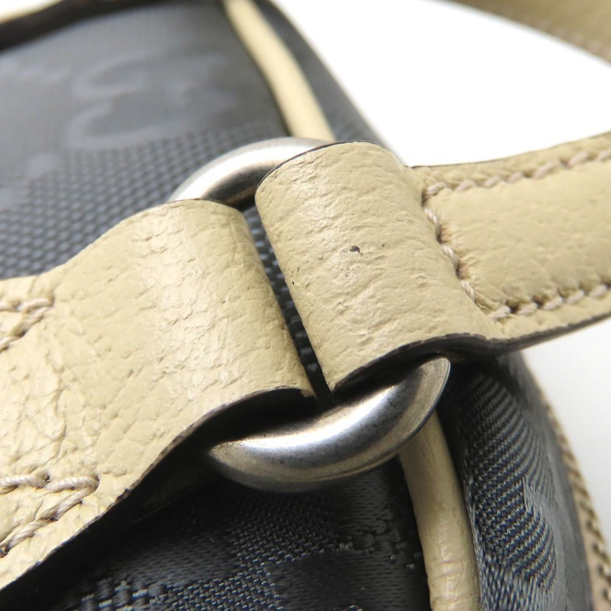 Gucci Beige Gray Nylon Leather Shoulder Bag