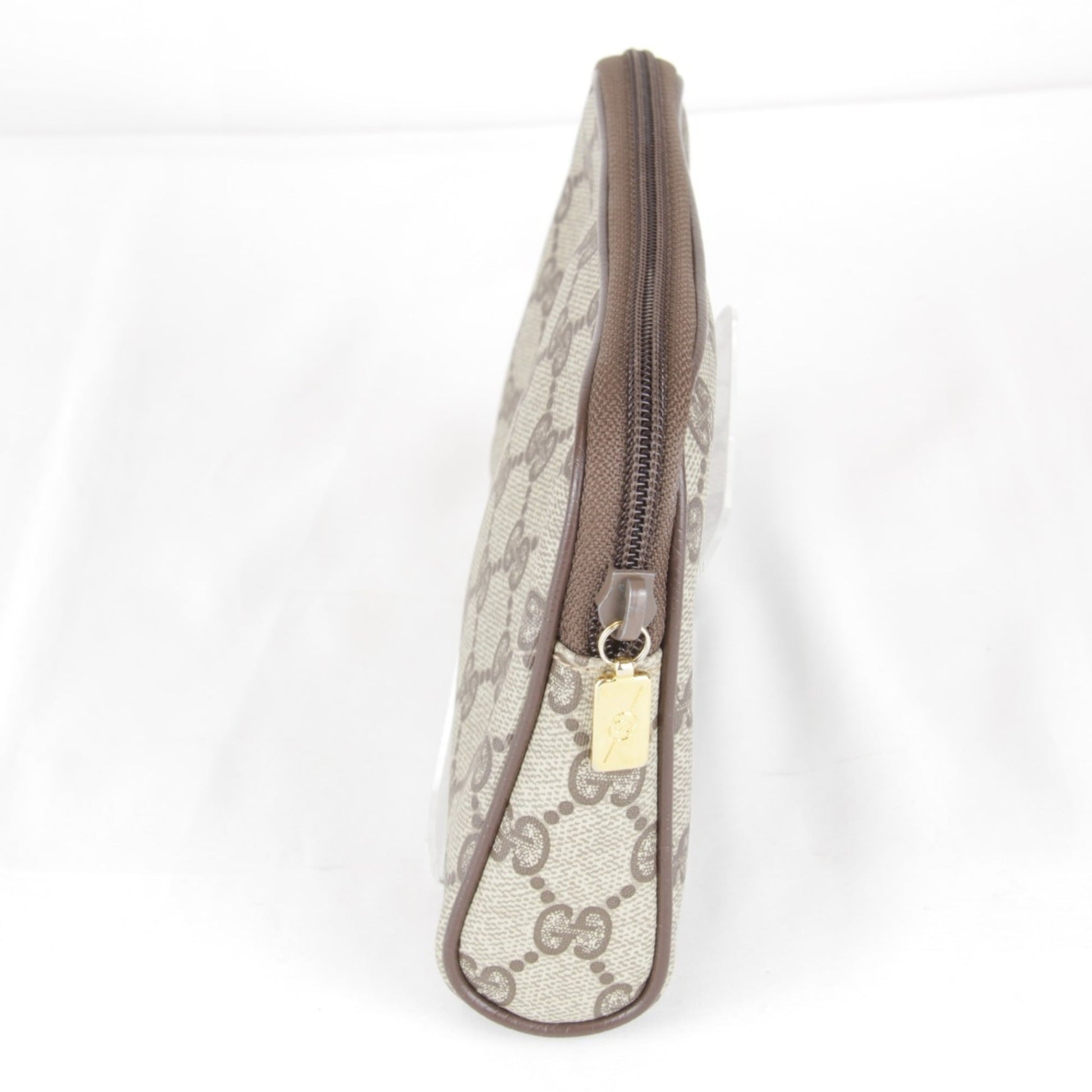 Gucci Brown Gg Supreme Pouch