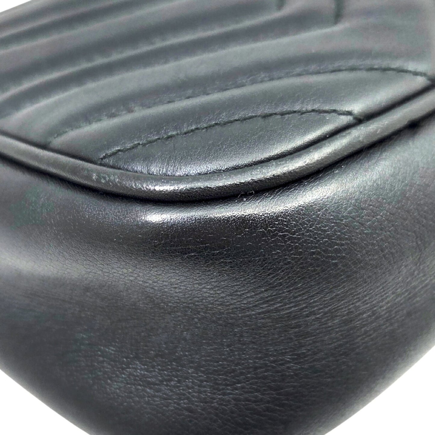 Gucci Black Leather Shoulder Bag